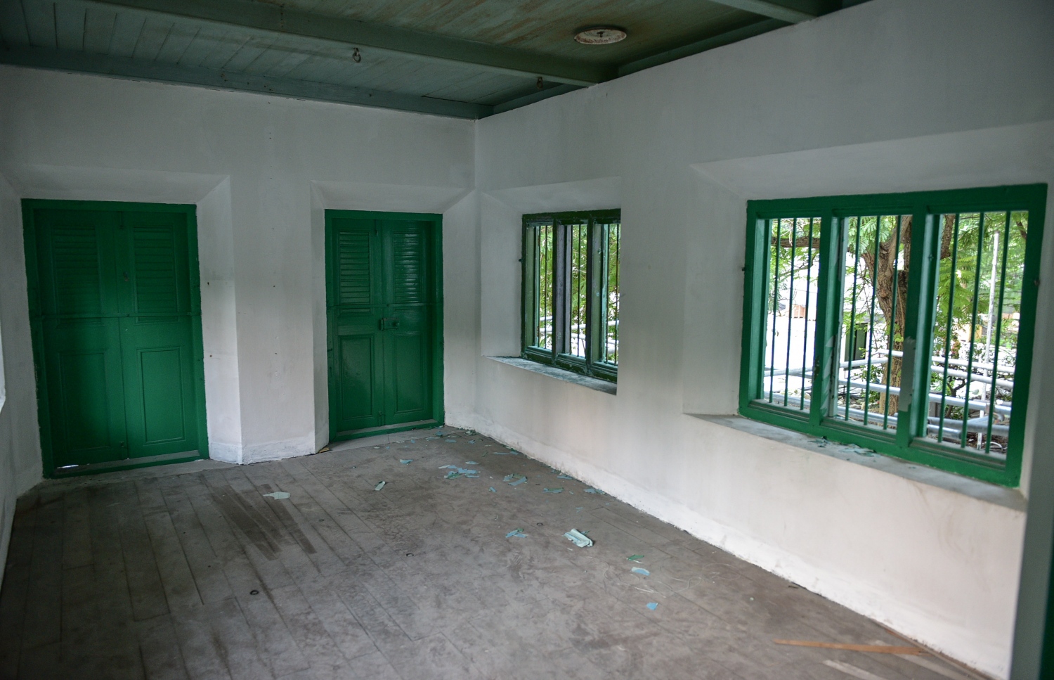 ރަސްކަލުން ބޭނުން ކުރެއްވި އުސްގެކޮޅުގެ އެތެރެ-- ފޮޓޯ: މިހާރު