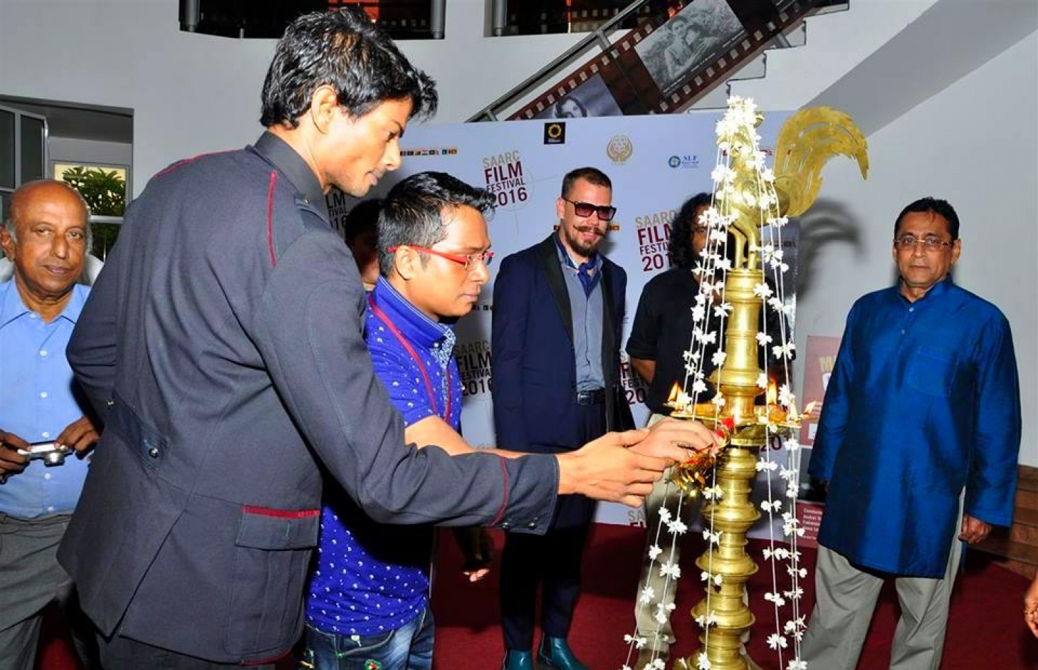 ސާކް ފިލްމް ފެސްޓިވަލް 2016 ފެށުމުގެ ރަސްމިއްޔާތުގައި ސީޒަން.