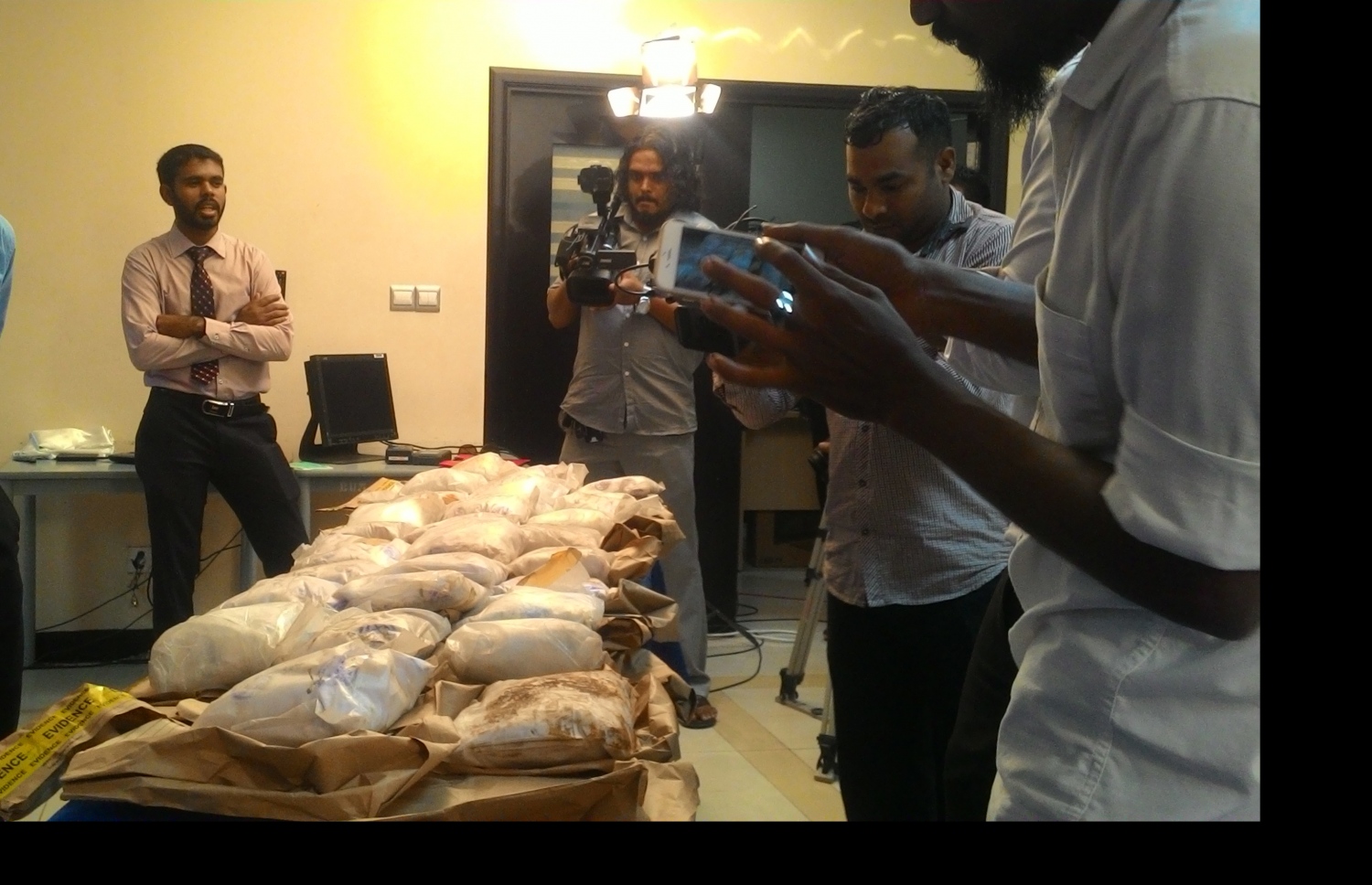 ރާއްޖެ އެތެރެކުރި 29 ކިލޯގެ މަސްތުވާތަކެތި. - ފޮޓޯ: މިހާރު