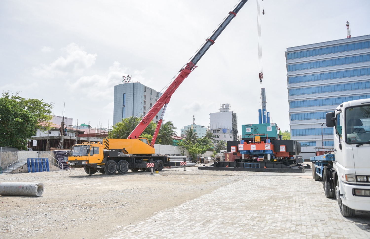އައިޖީއެމްއެޗްގެ އާ އިމާރާތް ހެދުމުގެ މަސައްކަތްކުރަނީ. އައިޖީއެމްއެޗަށް އަންނަ އަހަރު ޖުމްލަ 3.6 ބިލިއަން ރުފިޔާ ހަރަދު ކުރަން ވަނީ ހުށަހަޅާފައި.
