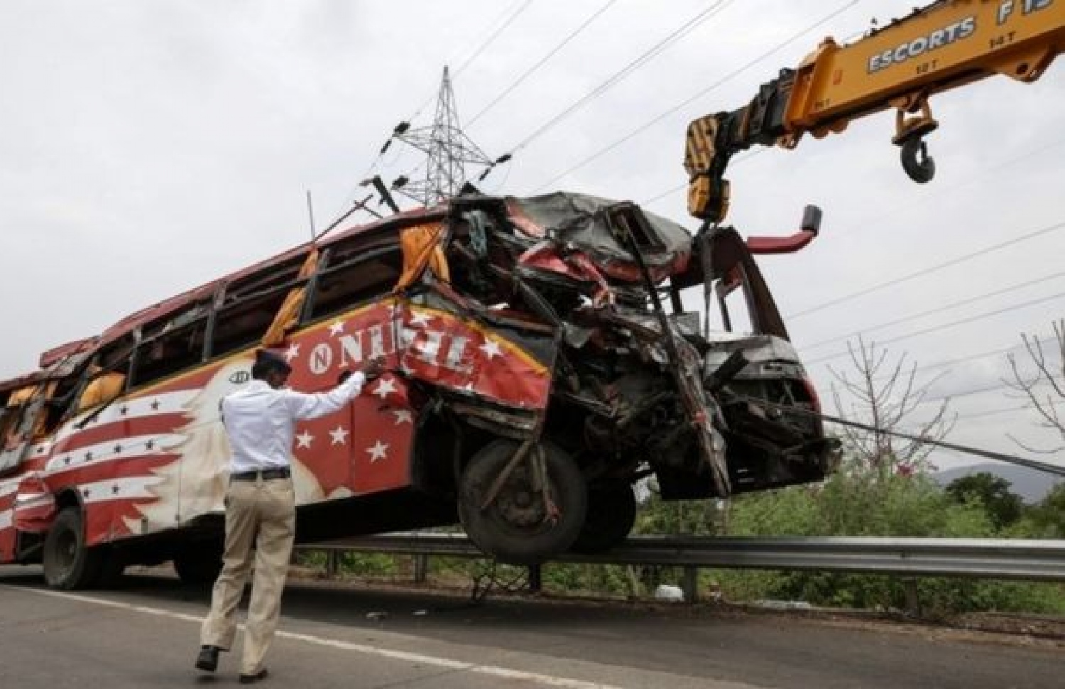 މަގުތަކުގެ ފެންވަރު ރަނގަޅު ކުރާނެ ކަމަށް އިންޑިއާ ސަރުކާރުން ވަނީ ބުނެފައި. --ފޮޓޯ:އޭއެފްޕީ