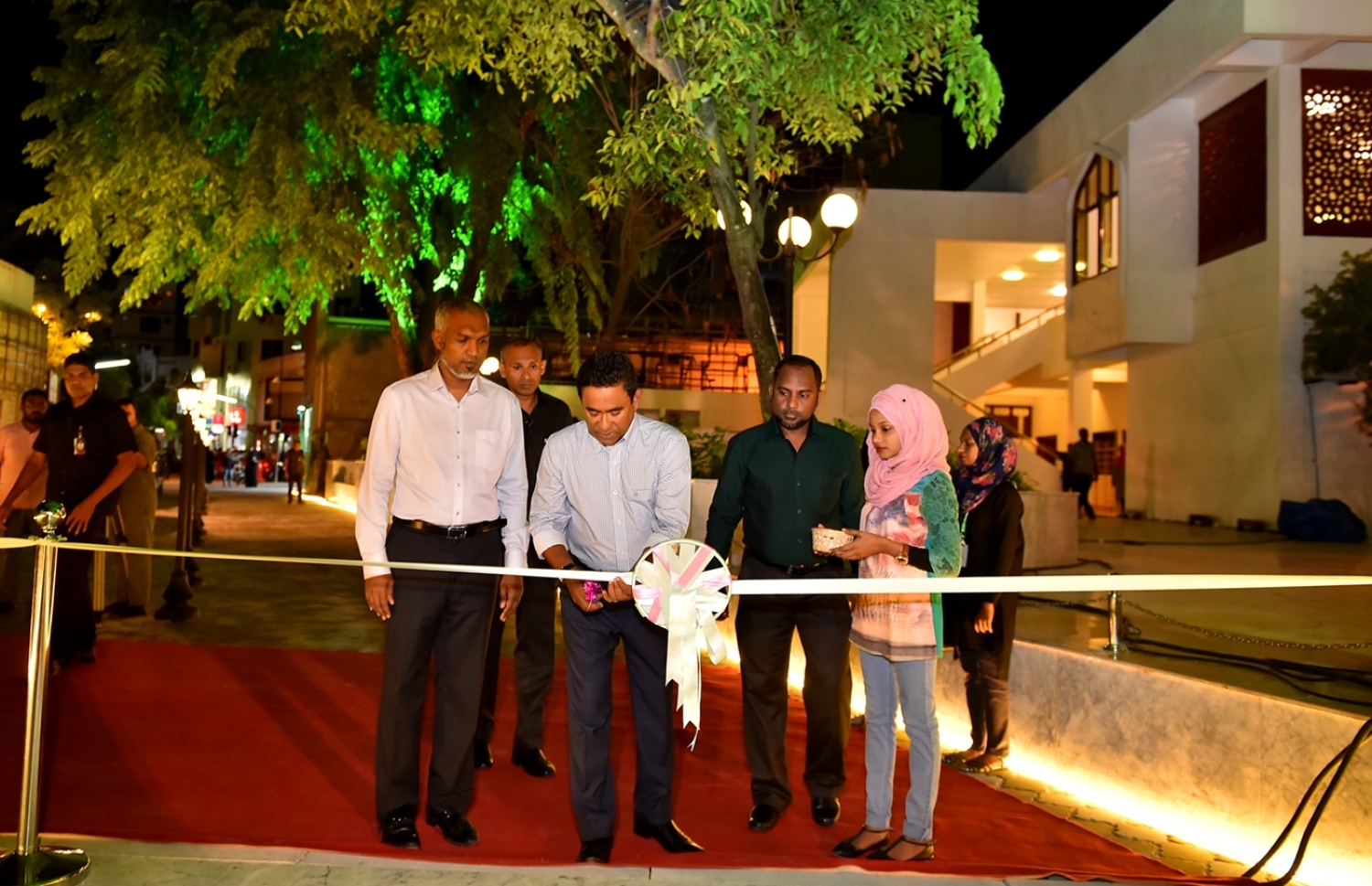 އިސްލާމީ މަރުކަޒުގައި މާބްލް ޖެހި ސަރަހައްދު ރަސްމީކޮށް ހުޅުވުން