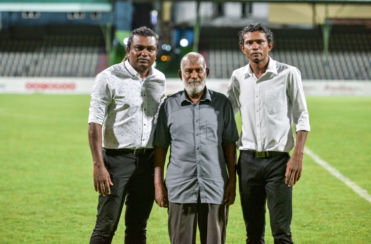 Dheben coach in ge gothugai, Haassa mehemaanakee Bappa