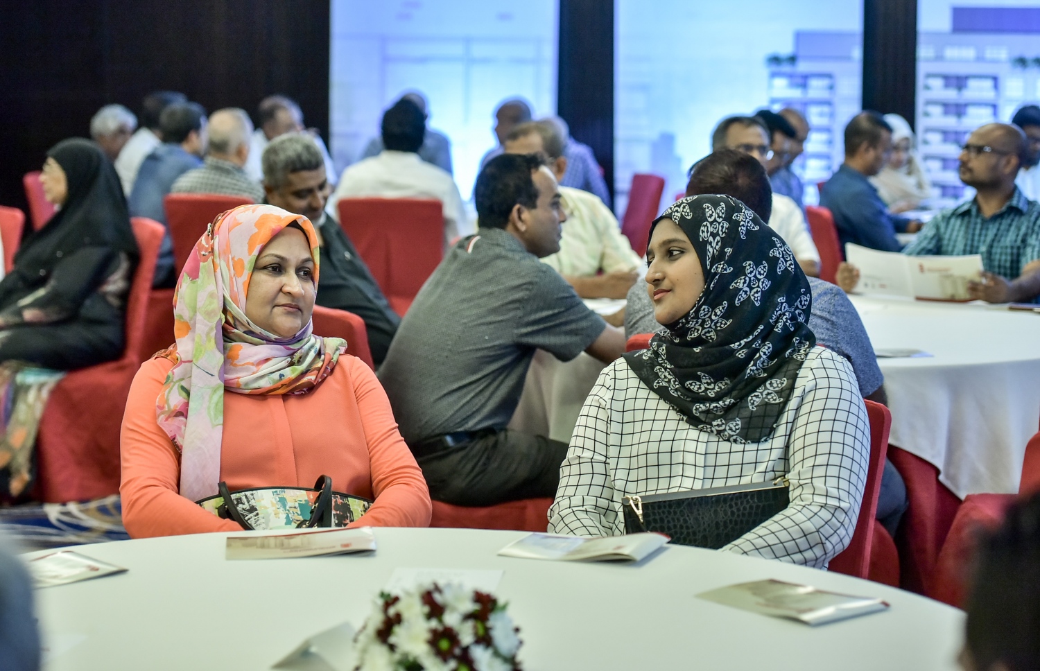 ހުޅުމާލޭގެ މެރީނާ ވިއު އިފްތިތާހުކުރަން މިއަދު ބޭއްވި ހަފުލާގެ ތެރެއިން. ފޮޓޯ: ނިޝާން އަލީ /މިހާރު