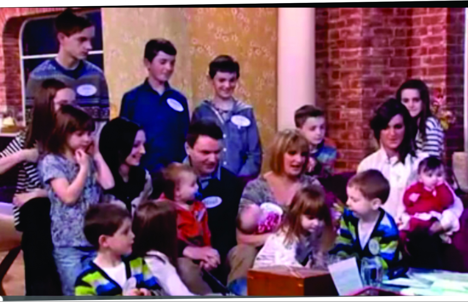 ރެޑްފޯޑް އާއިލާގެ ހުރިހާ މެމްބަރުން ޓީވީ ޝޯއެއްގައި ބައިވެރިވަނީ