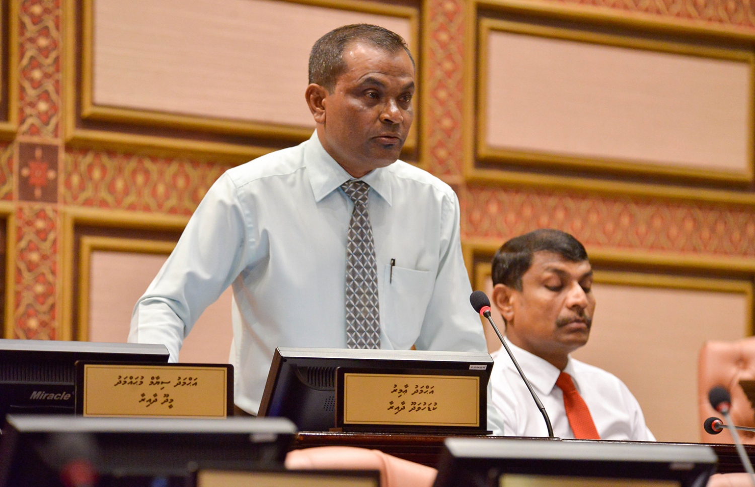 ކުޑަހުވަދޫ ދާއިރާގެ މެމްބަރު އަހުމަދު އާމިރު. - ފޮޓޯ: މަޖިލިސް