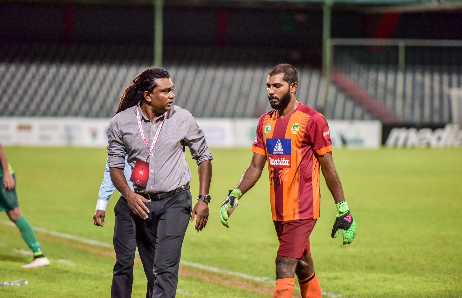 މާލެ: 28 ޖޫން 2016، ދިވެހި ޕްރިމިއާ ލީގުގައި ޓީސީ އާއި މާޒިޔާ ބައްދަލުކުރި މެޗުގެ ތެރެއިން . މި މެޗު 3-2 ގެ ނަތީޖާއަކުން ކާމިޔާބު ކުރީ ޓީސީ ސްޕޯޓްސް. ފޮޓޯ: ނިޝާން އަލީ/މިހާރު