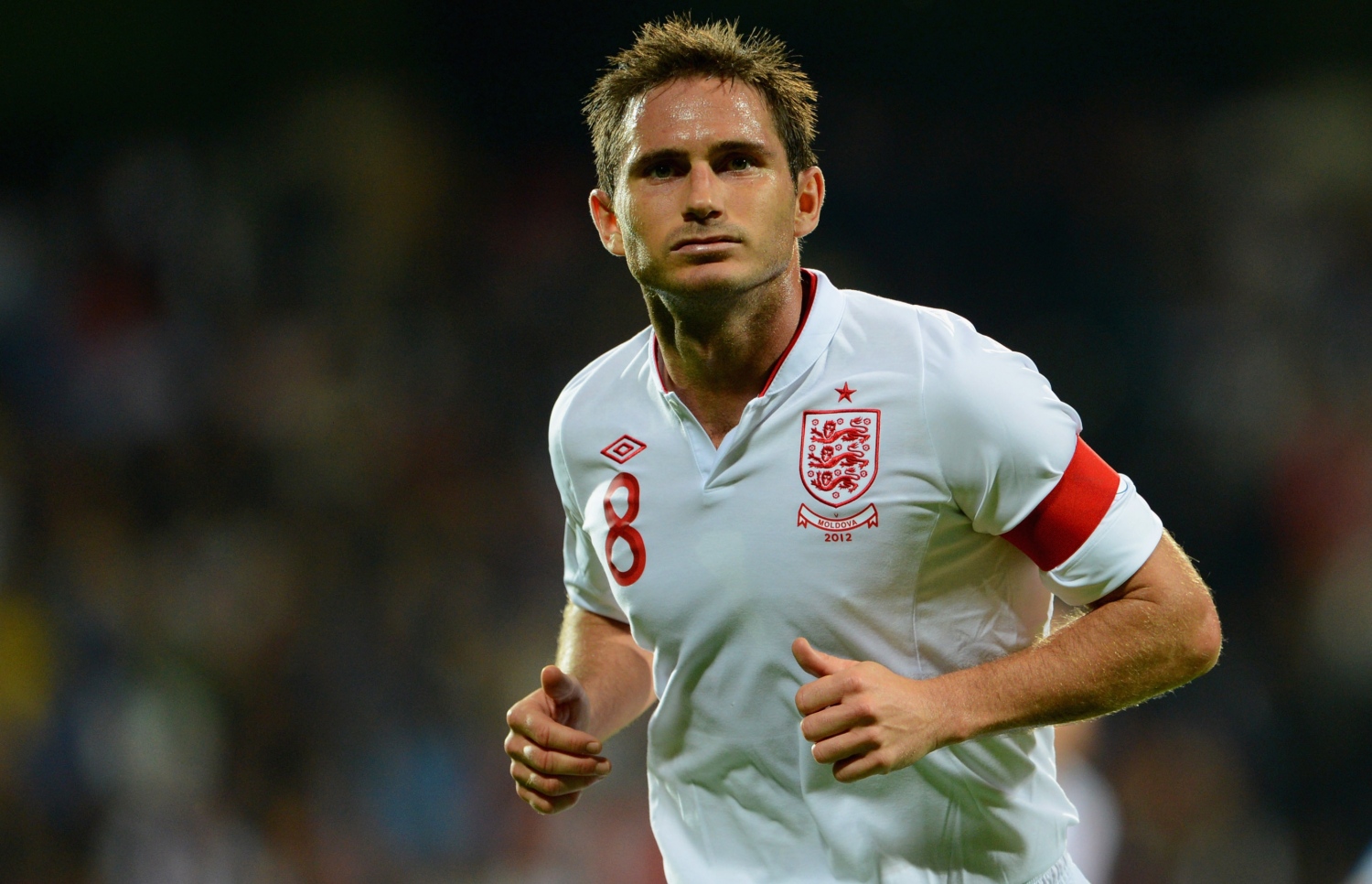 އިންގްލެންޑުގެ ކުރީގެ މިޑްފީލްޑަރު ފްރޭންކް ލަމްޕާޑް.-- ފޮޓޯ: އޭއެފްޕީ