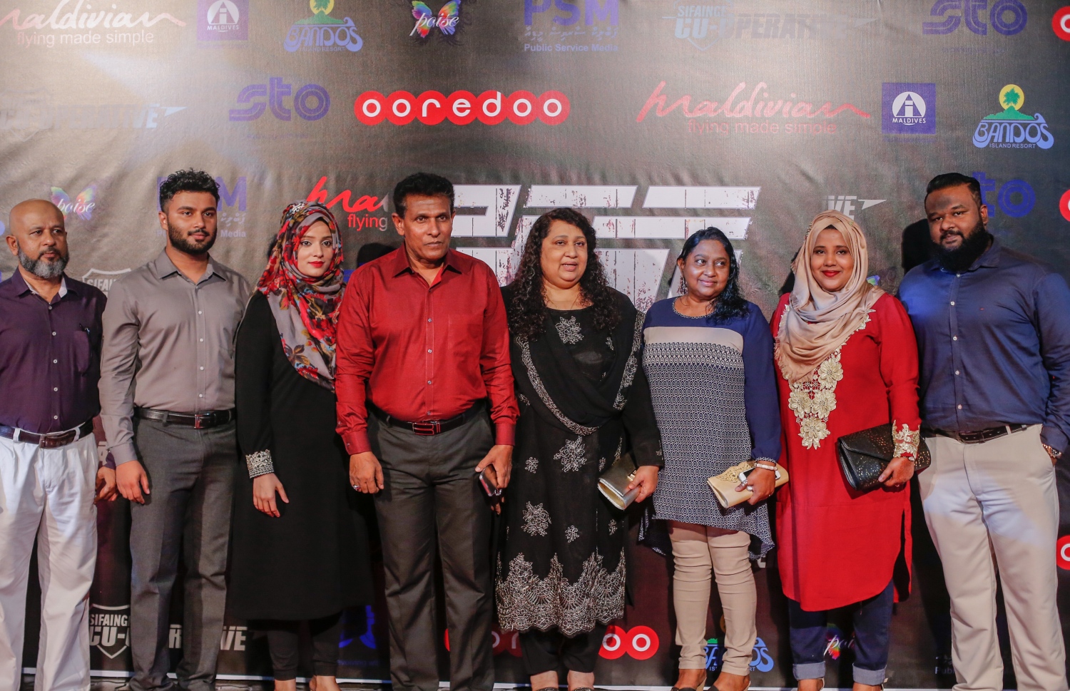 މާލެ: ޖުލައި 16، 2016: ނޮވެމްބަރު 3، 1988 ގައި ދިވެހިންގެ ބަޔަކު އަޑީގައި ތިބެގެން ތަމަޅަ ޓެރަރިސްޓުން ރާއްޖެ އަށް ދިން އުދުވާނީ ހަމަލާ އަސްލަކަށް ނަގައިގެން ގައުމީ ދިފާއީ ބާރުން ކުޅުނު ފިލްމު "ހާދަރު" ރިލީސް ކުރުމަށް އޮލިމްޕަހުގައި ބޭއްވި ހަފްލާ.-- ފޮޓޯ: މުހައްމަދު ޝަރުހާން/ މިހާރު