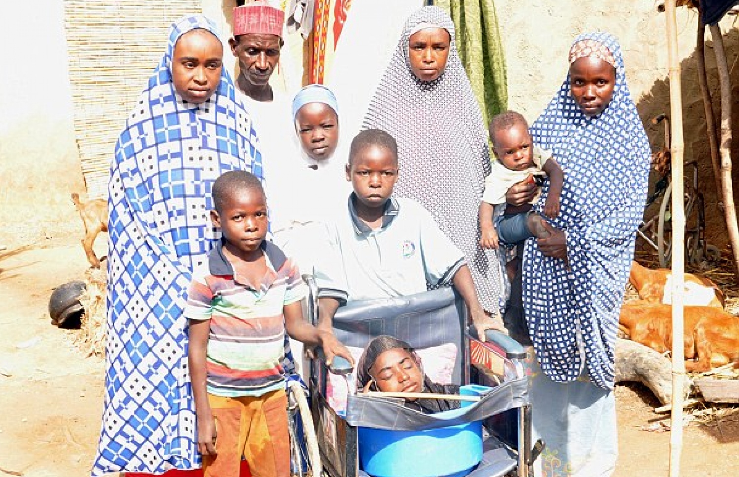 ރަހުމާ އާއި އޭނާގެ އާއިލާގެ މެމްބަރުން