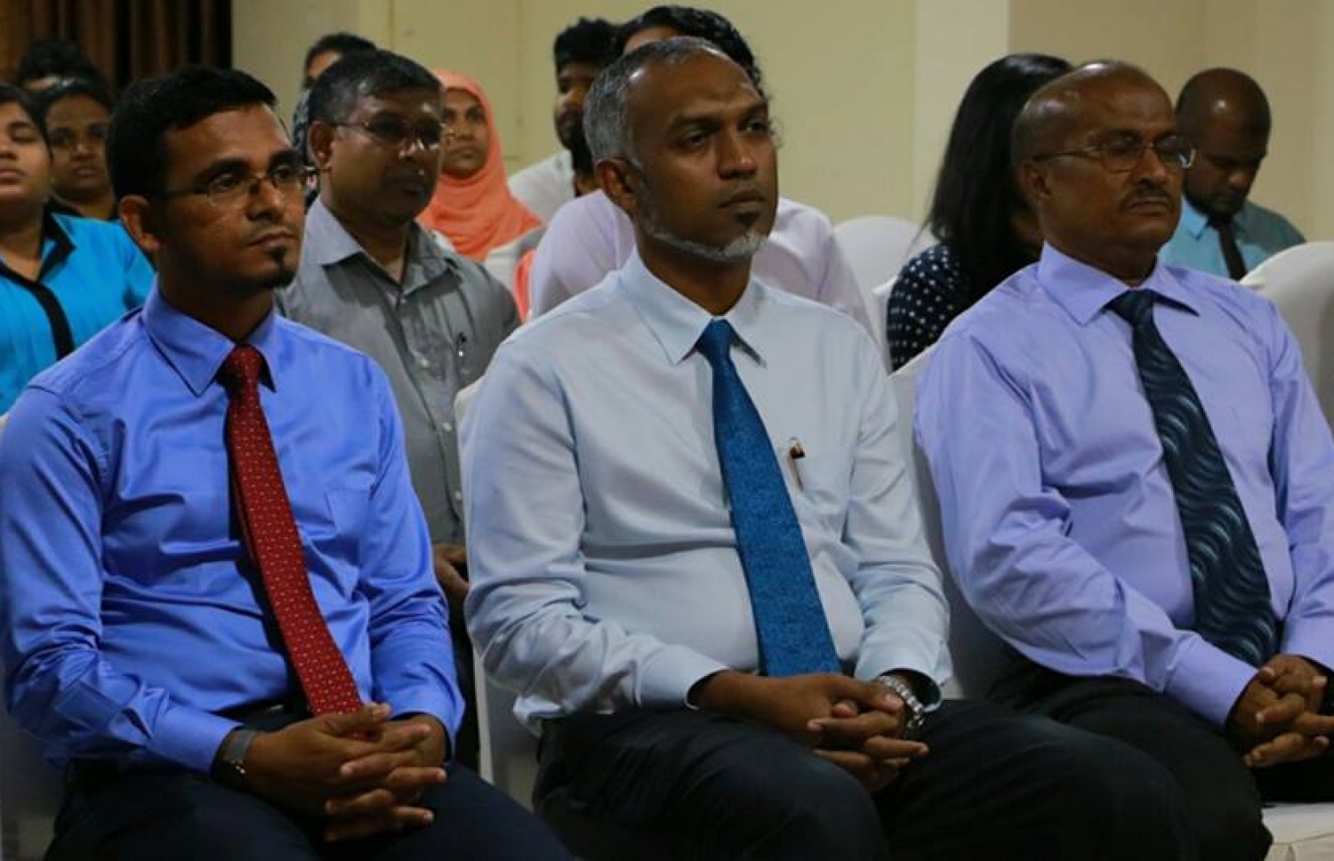 ސެންސަސް ހައުސިން ޗެޕްޓާ ލޯންޗު ކުރުމަށް ޗަމްޕާ ސެންޓްރަލް ހޮޓަލްގައި ބޭއްވި ރަސްމިއްޔާތުގައި މުއިއްޒު ބައިވެރިވެވަޑައިގަންނަވަނީ. - ފޮޓޯ: ހައުސިން މިނިސްޓްރީ