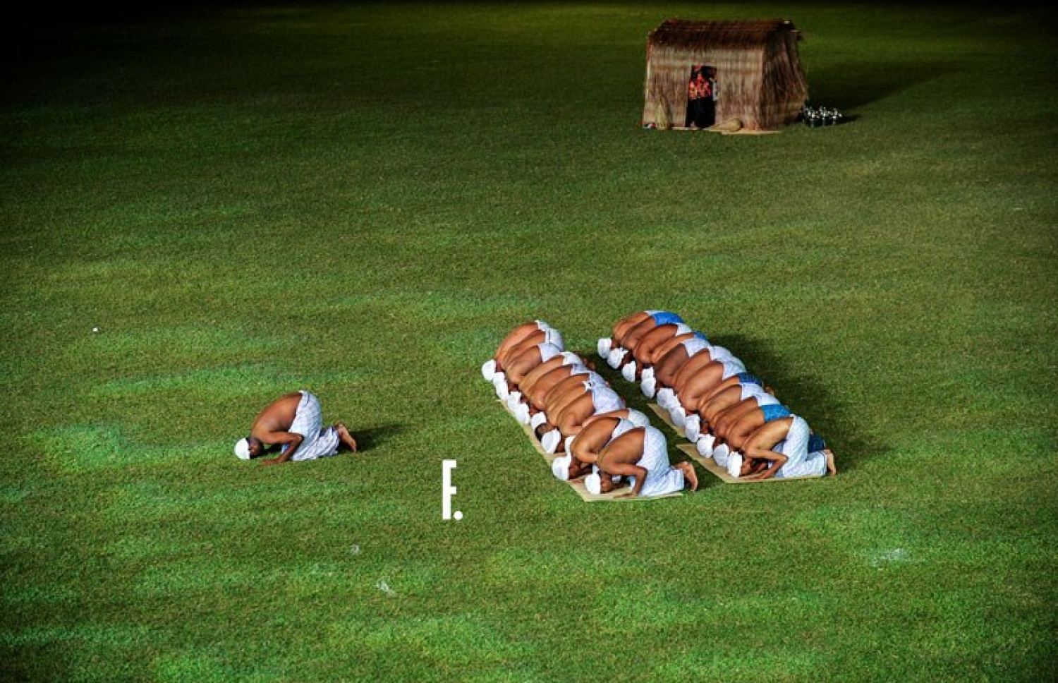 މިދިޔަ އަހަރު ބޭއްވި މިނިވަން 50ގެ ކުޅިވަރެއް ކުރިއަށް ދަނީ -- ފޮޓޯ: އިބްރާހިމް ފާއިދު