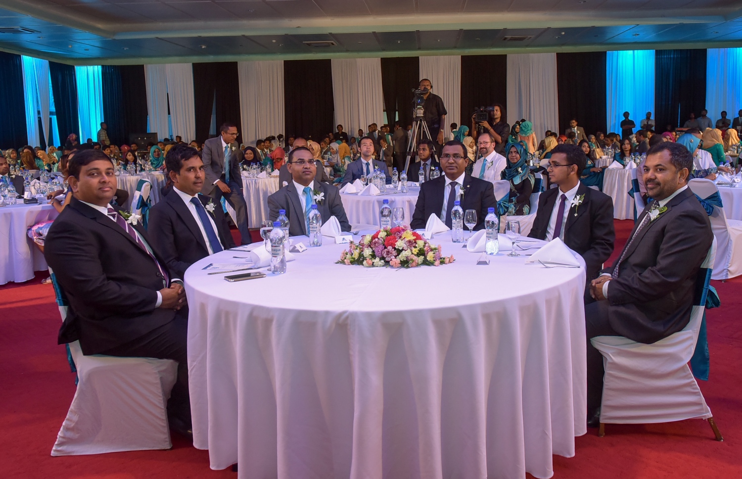 މީރާގެ ހަ ވަނަ އަހަރީ ދުވަސް ފާހަގަ ކުރުން