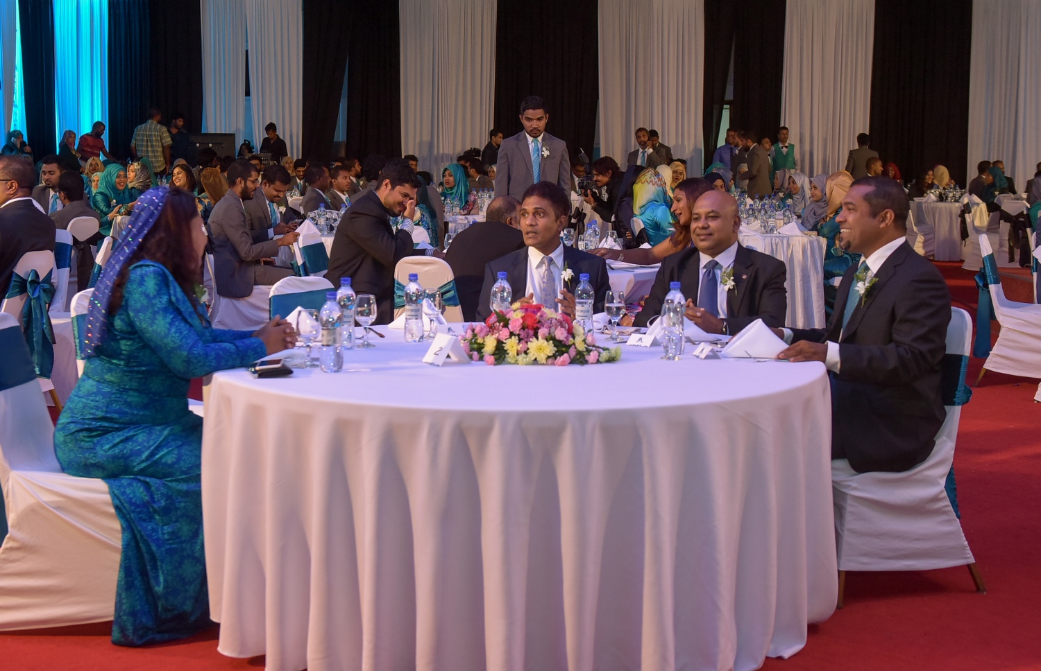 މާލެ: އޮގަސްޓް 2، 2016: މޯލްޑިވްސް އިންލެންޑް ރެވެނިއު އޮތޯރިޓީ (މީރާ)ގެ ހަ ވަނަ އަހަރީ ދުވަސް ފާހަގަ ކުރުމަށް ދަރުބާރުގޭގައި ބޭއްވި ޖަލްސާ.-- ފޮޓޯ: މުހައްމަދު ޝަރުހާން/ މިހާރު