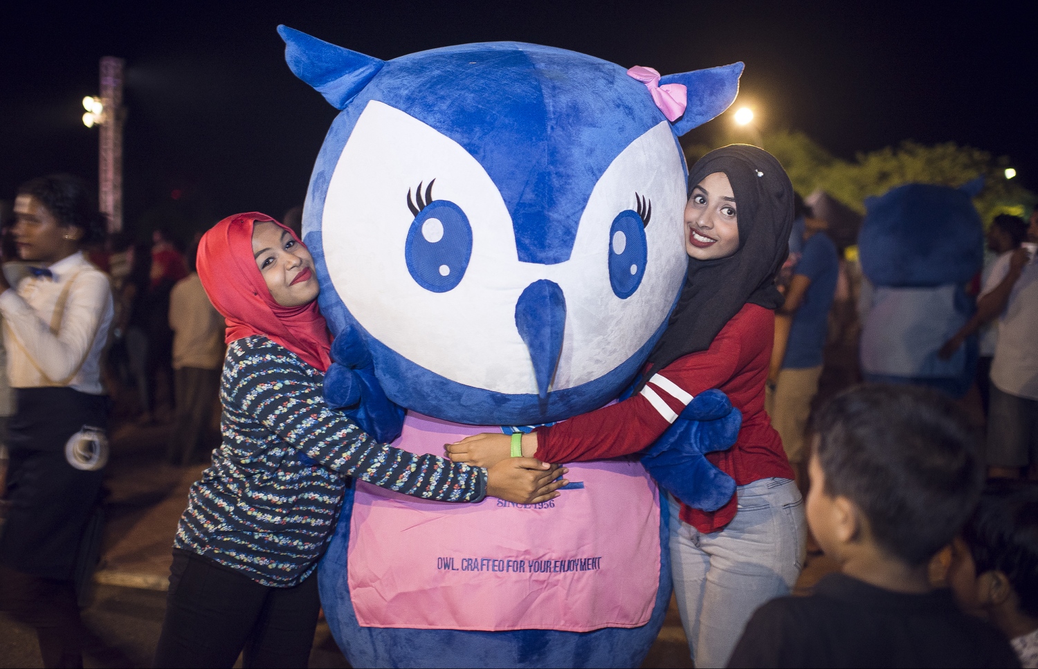 އައުލް ކޮފީ ތައާރަފްކުރުމަށް ހުޅުމާލޭގައި އިއްޔެ ކުރިޔަށް ގެންދިޔަ ހަރަކާތުގެ ތެރެއިން. ފޮޓޯ: ބީއެޗްއެމް