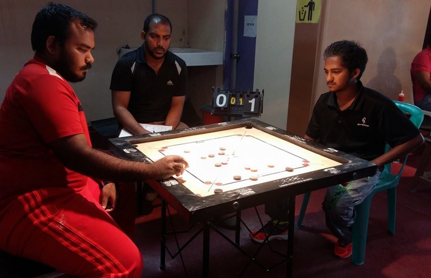 ޓެސްޓް ސީރީސް އަށް ގައުމީ ސްކޮޑް އެކުލަވާލުމަށް ކުޅުނު މެޗުތަކުގެ ތެރެއިން.