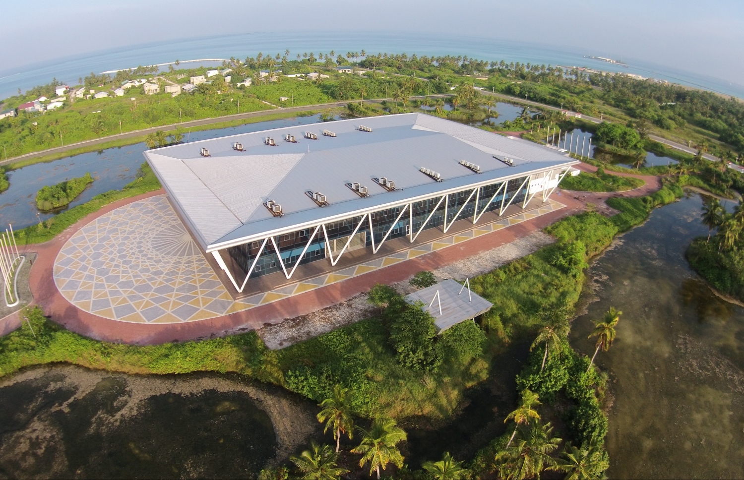 އީސީސީ: މިތަން ހޮސްޕިޓަލަކަށް ބަދަލު ކުރަން ސަރުކާރުން ވަނީ ނިންމާފައި. ފޮޓޯ: ކިއުންތެރިއެއް