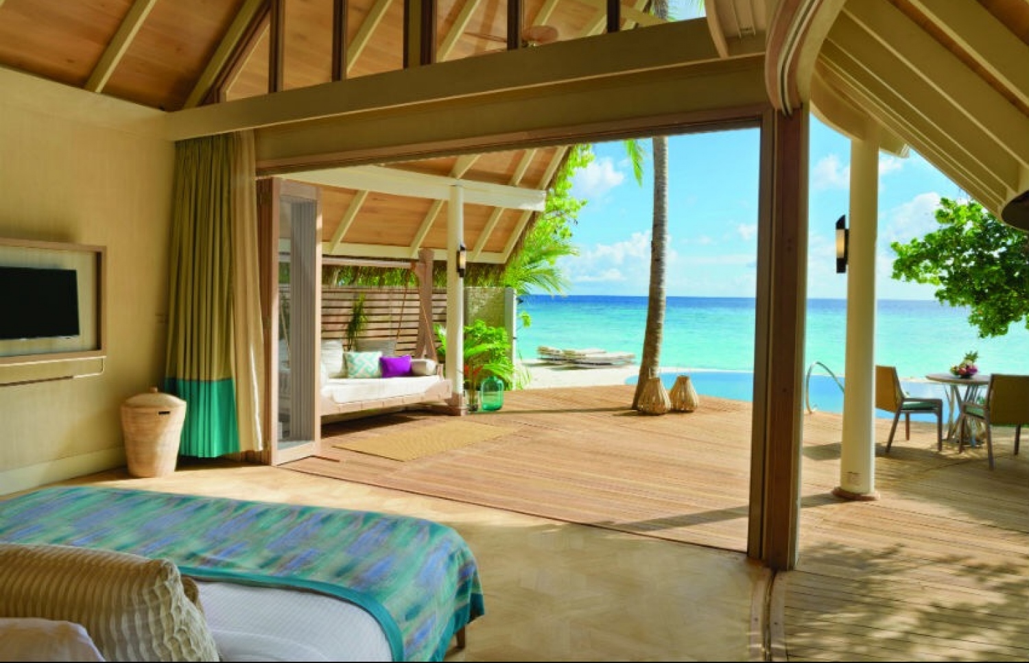 މިލައިދޫގައި ހަދާފައިވާ ބީޗް ވިލާއެއް: މިއީ ޔުނިވާސަލް ގްރޫޕުން 1992ގެ ފަހުން ހުޅުވާ ފުރަތަމަ ރިސޯޓް. ފޮޓޯ: މިލައިދޫ ޑޮޓްކޮމް