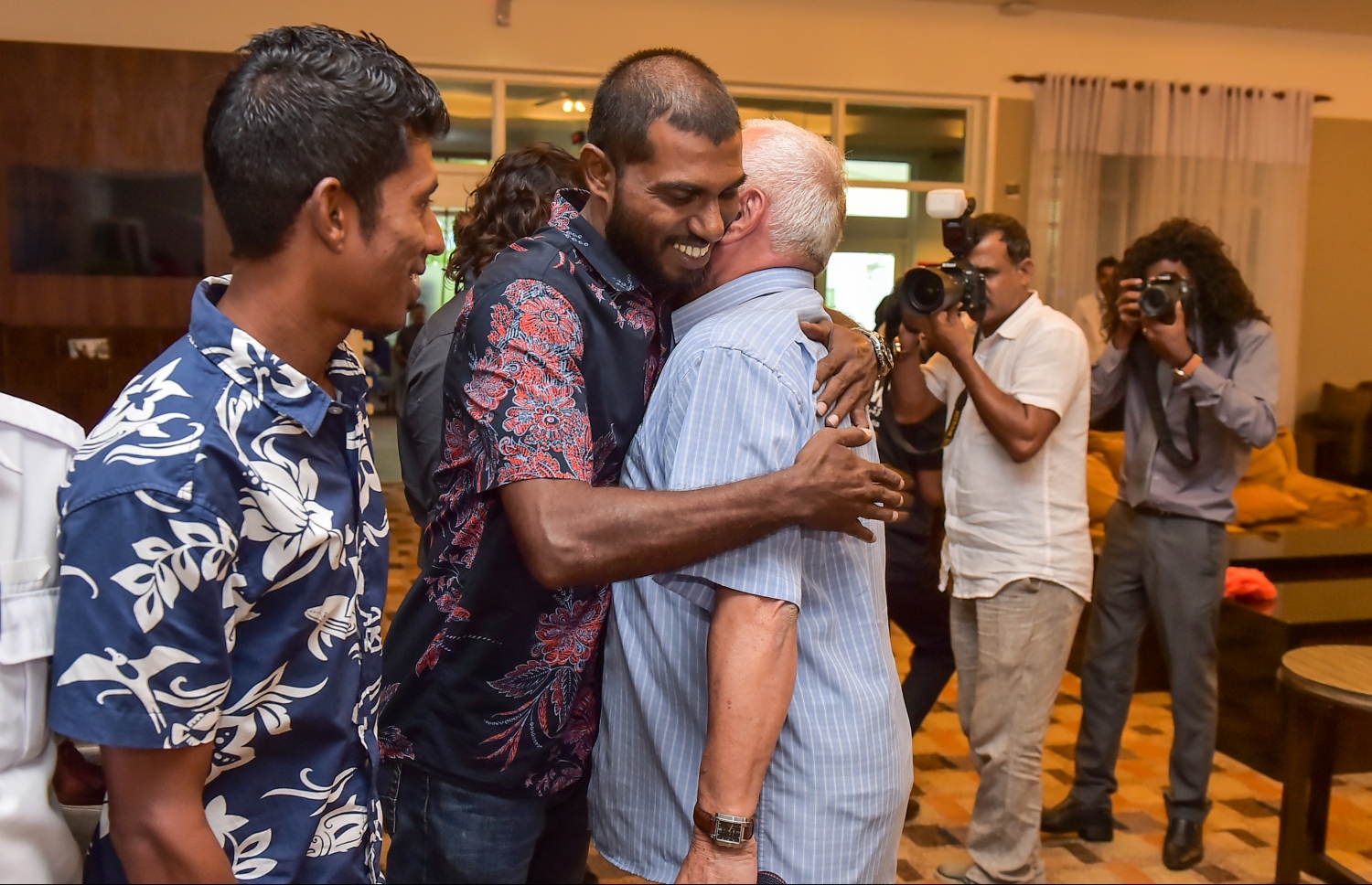 ޔަންކޭ ގައިގައި ގައުމީ ޓީމުގެ ގޯލްކީޕަރު އިމްރާން ބައްދާލާއިރު ޓޫކިލޯ (ވ) ކައިރީގައި. --ފޮޓޯ: ނިޝާން އަލީ/ މިހާރު