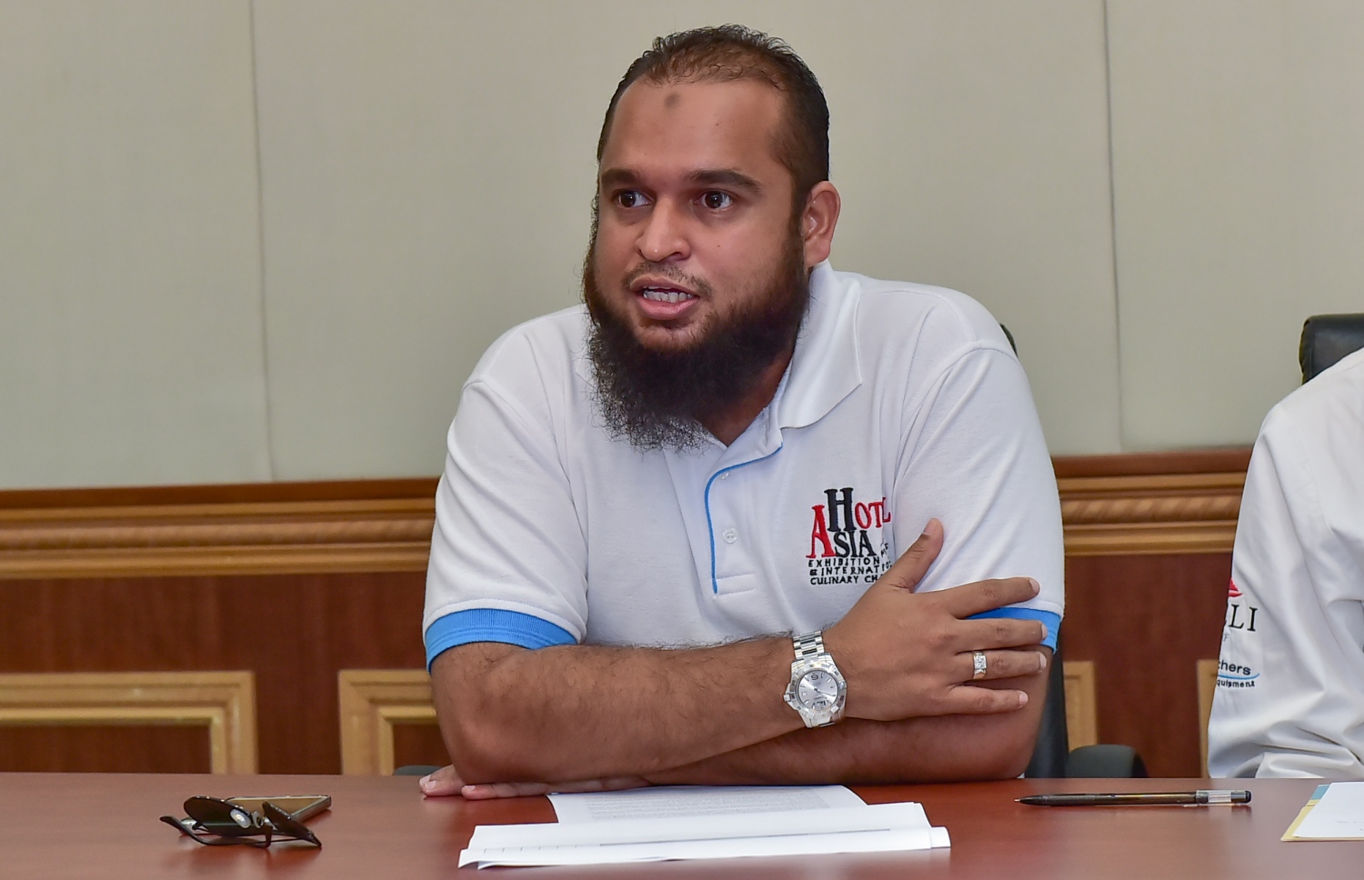 ހުޅުލެ އައިލެންޑް ހޮޓަލުގައި މިއަދު ފެށި މާސްޓާ ކްލާސް: މި ކްލާސް ނަގައިދެނީ ދުނިޔޭގެ މަޝްހޫރު ހަތަރު ޝެފުން.-- ފޮޓޯ: މުހައްމަދު ޝަރުހާން/ މިހާރު