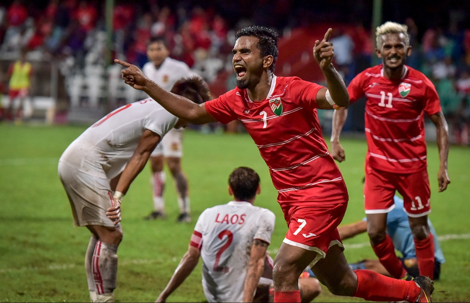 ލާއޮސް ކޮޅަށް ލަނޑު ޖެހުމަށް ފަހު ދަގަނޑޭ އުފާފާޅުކުރަނީ. --ފޮޓޯ: ނިޝާން އަލީ/ މިހާރު