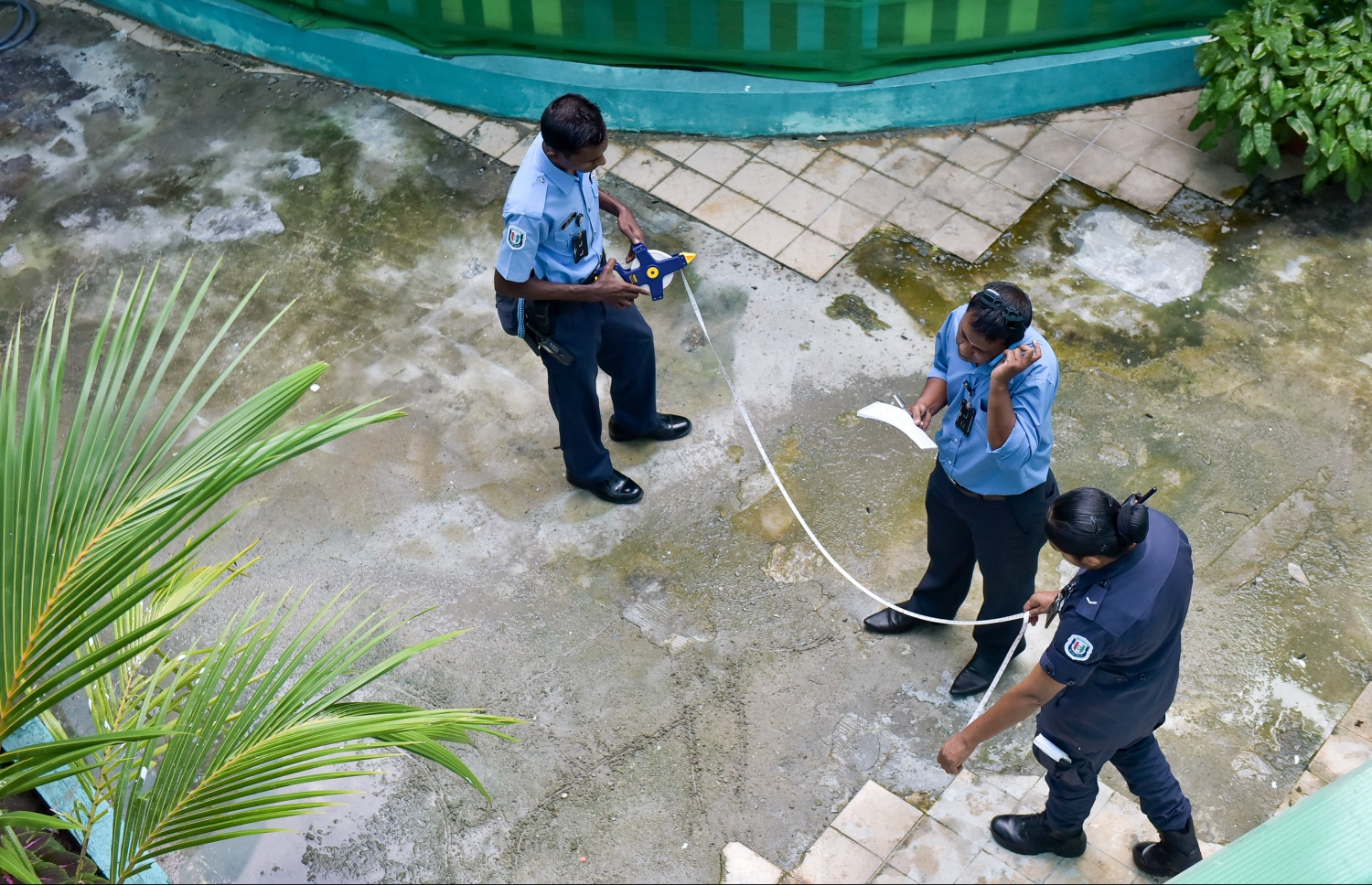 ކްރައިމް ސީނެއްގައި ފުލުހުން ހަރަކާތްތެރިވަނީ.-- ފޮޓޯ: ނިޝާން އަލީ/މިހާރު