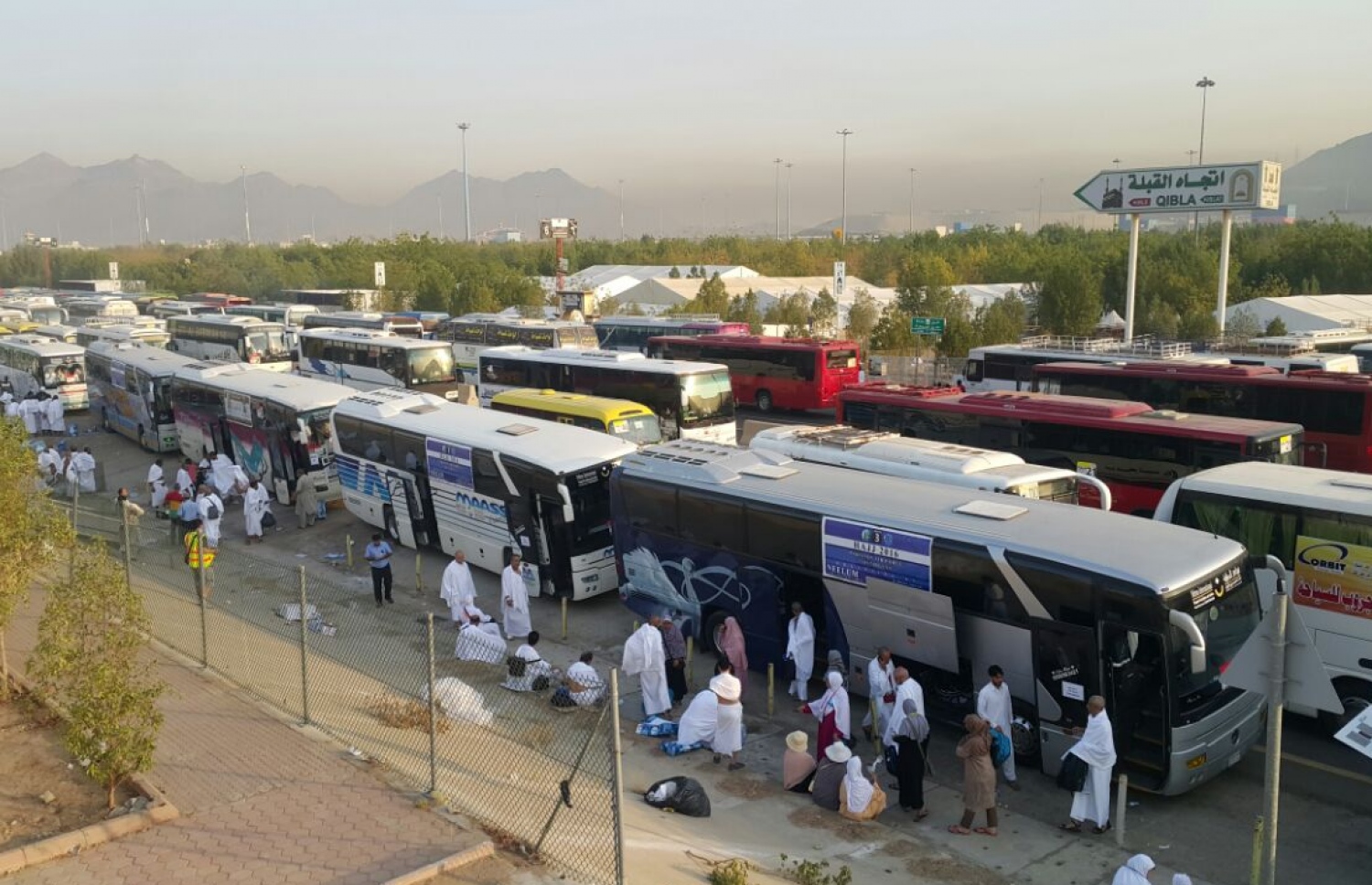 ރާއްޖެ އިން މިދިޔަ އަހަރު ހައްޖަށް ދިޔަ ބަޔަކު އަރަފާތުގައި: މި އަހަރު ރާއްޖެ އިން މީހުން ހައްޖަށް ގެންދަން ހުއްދަ ދިނީ ހަތަރު ކުންފުންޏަކަށް.