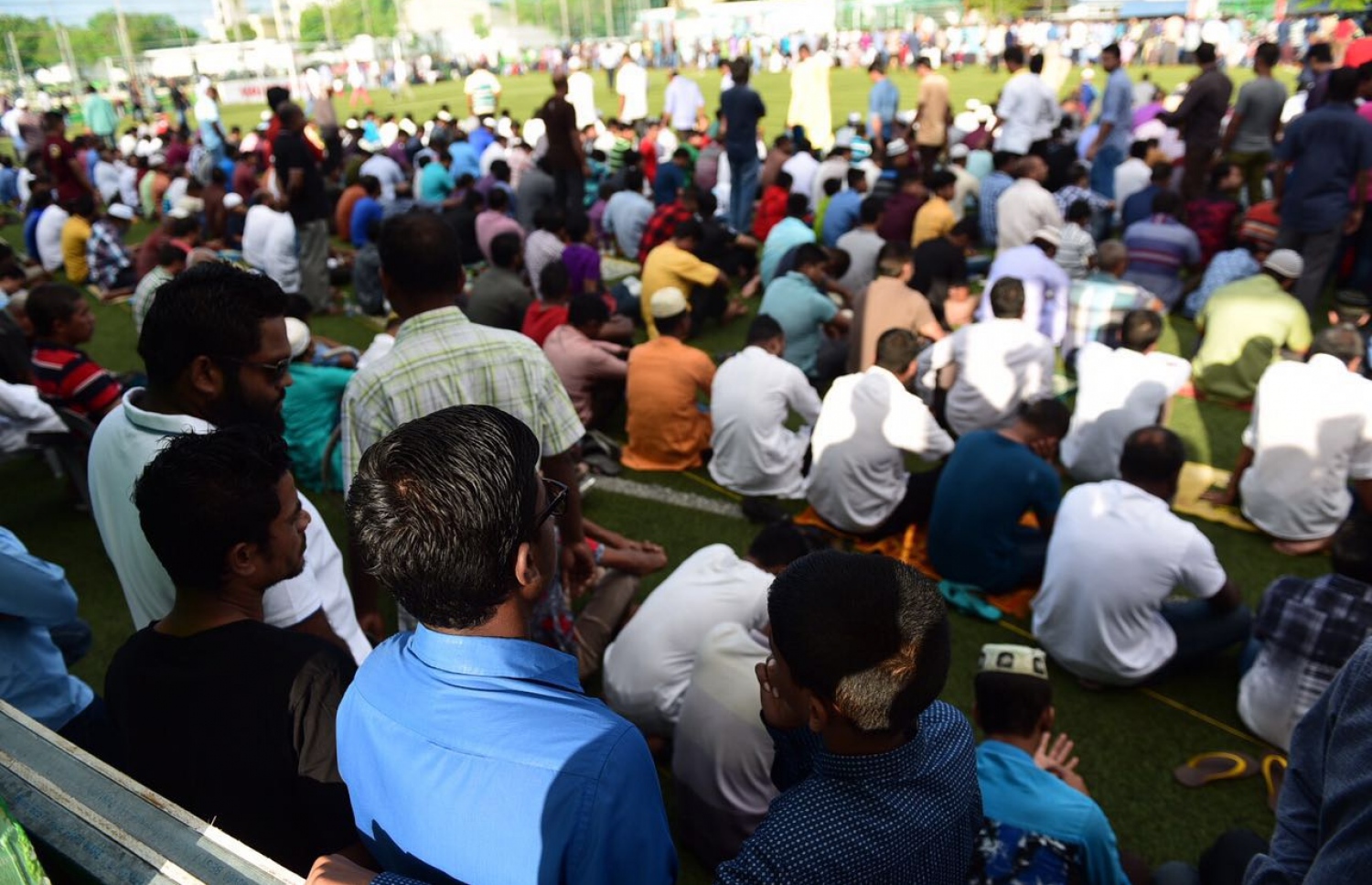 މިދިޔަ އީދު ނަމާދުގެ ބޮޑު ޖަމާއަތުގެ ތެރެއިން: އިސްލާމީ އަޅުކަމުގެ ނިޒާމުން ދިރިއުޅުމުގެ ހުރިހާ ކަމެއް ވެސް އިންތިޒާމު ކޮށްދޭ.