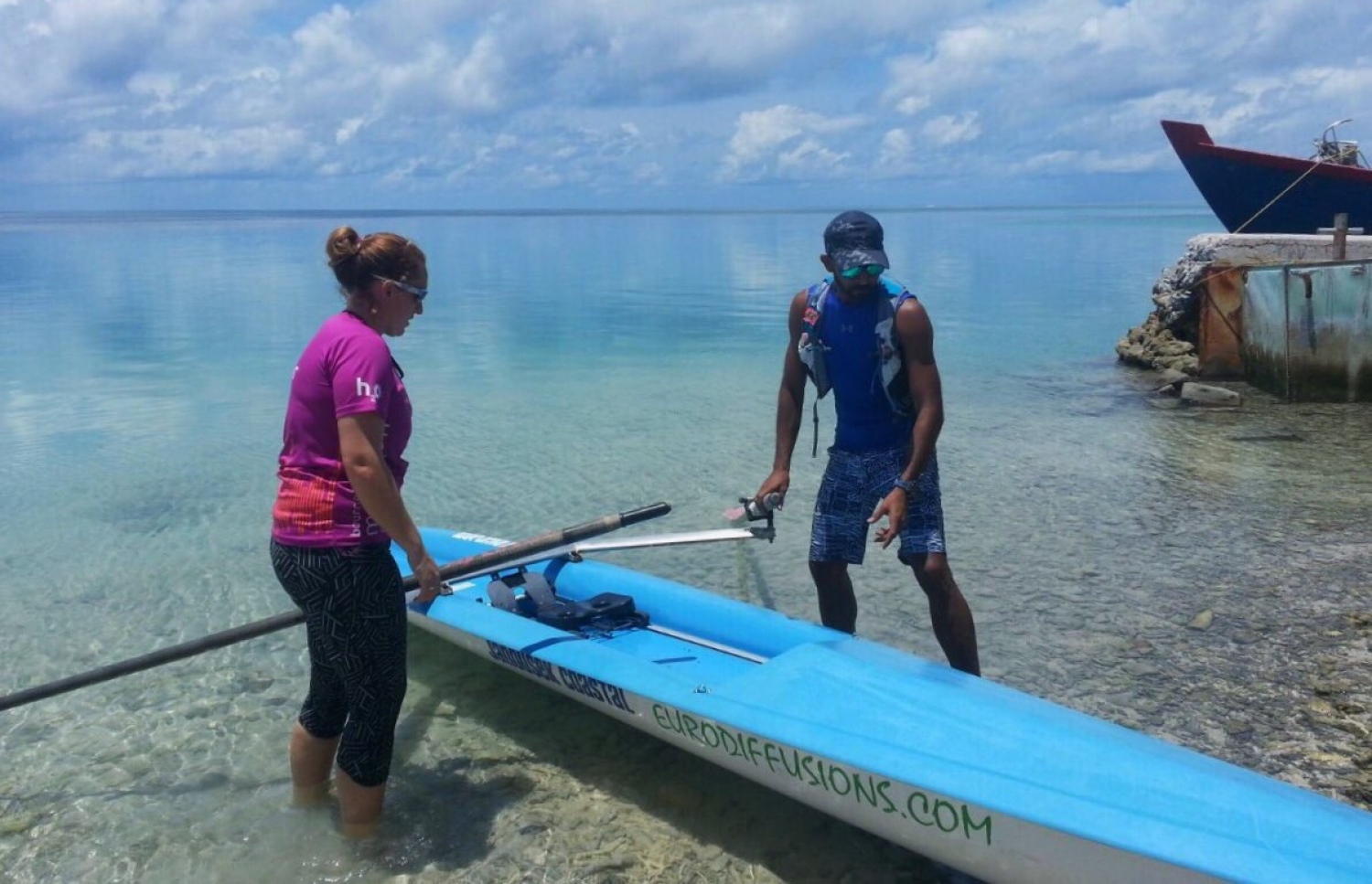 އާތިފް (ކ) ޓްރޭނަރާ އެކު.