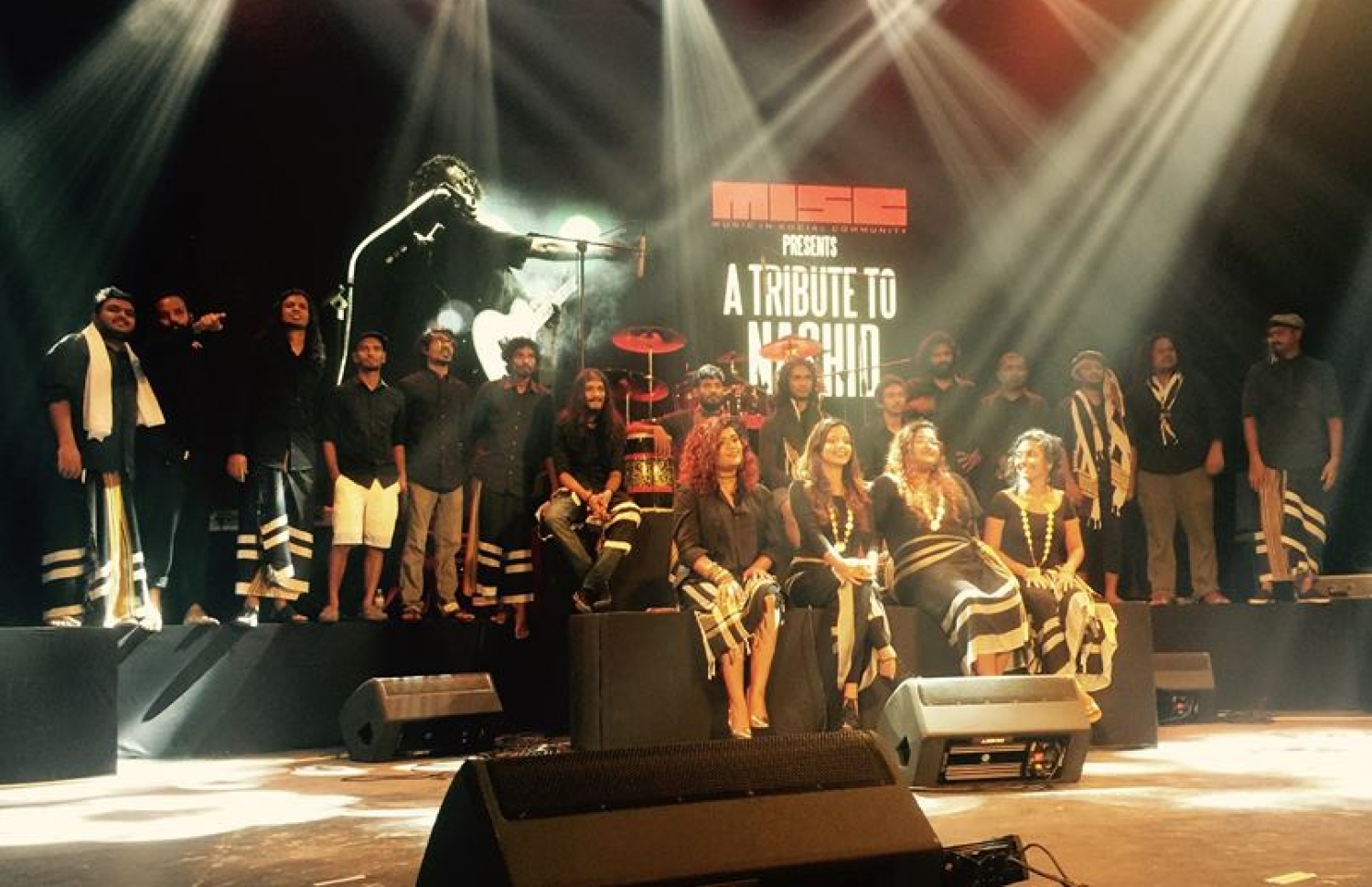 "އަ ޓްރިބިއުޓް ޓް ނާޝިދު" ގައި ޕަފޯމް ކުރި އާޓިސްޓުން: މި ފަހަރު ބާއްވާ ކޮންސަޓުން ވެސް ފެނިގެން ދާނެ.