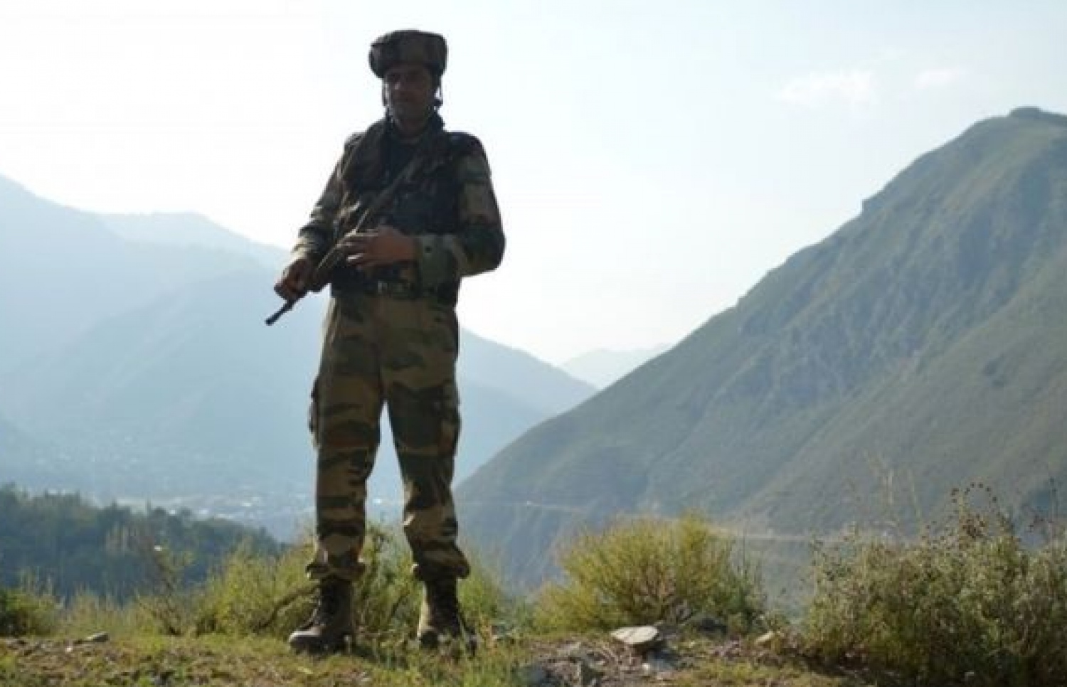 އިންޑިއާ އާއި ޕާކިސްތާނުގެ ގުޅުން ފަހަކަށް އައިސް ވަނީ ވަރަށް ބޮޑަށް ހީނަރުވެފައި. --ފޮޓޯ:އޭއެފްޕީ