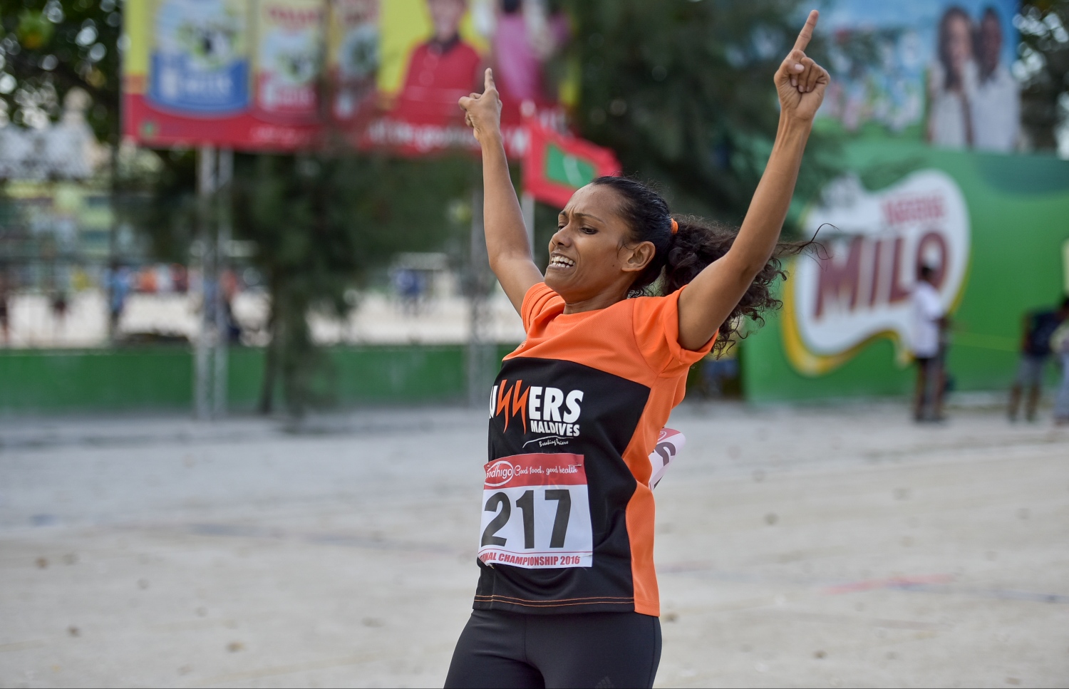 ގައުމީ މުބާރާތުގައި ހޯދި ކާމިޔާބަށް ފަހު މަރީ އުފާފާޅުކުރަނީ. -- ފޮޓޯ:ނިޝާން އަލީ/ މިހާރު