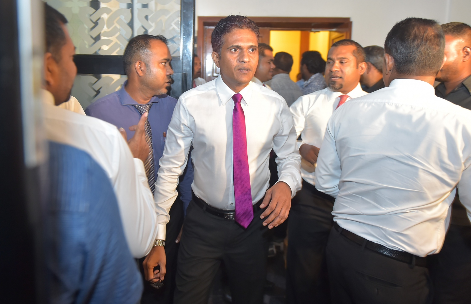 ޕީޕީއެމްގަައި ރައީސް ޔާމީން ފެކްޝަންގެ އިސް، މަޖިލިހުގެ މެމްބަރުން: ބޮޑުވަޒީރު ނުވަތަ ގައުމުގެ ރައީސް، ޕާޓީގެ އެންމެ މަތީ މަގާމުގައި ނުތިއްބަވަނީ ޕާޓީ ހިންގަވަން ވަގުތު ލިބިވަޑައިނުގަންނަވާތީ