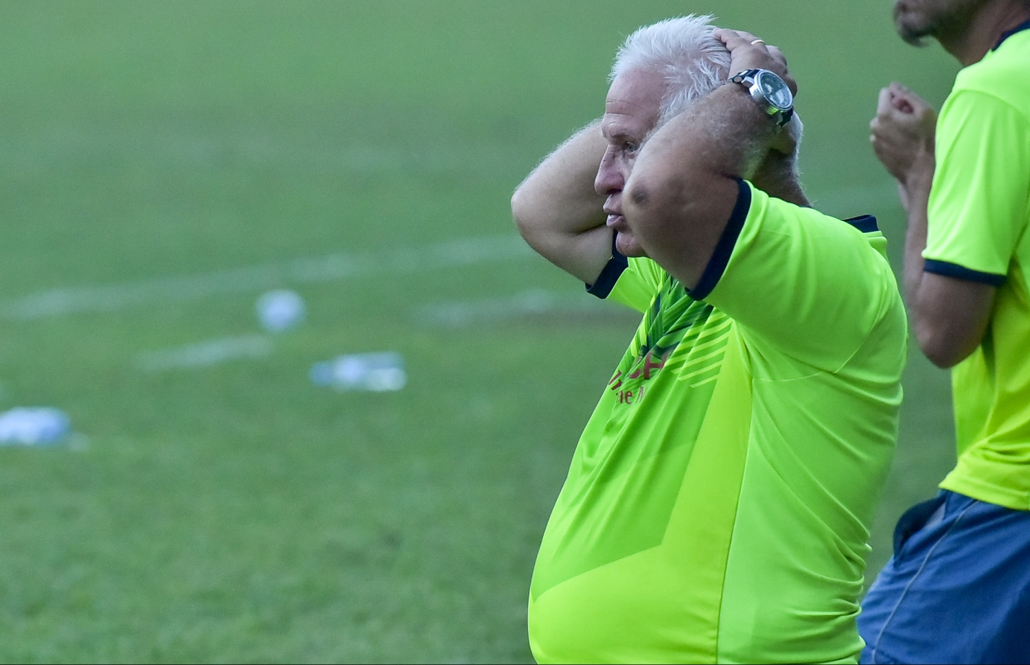 ވިކްޓަރީގެ ކޯޗު ކިސް މާޔޫސްވެފައި. --ފޮޓޯ: ނިޝާން އަލީ/ މިހާރު