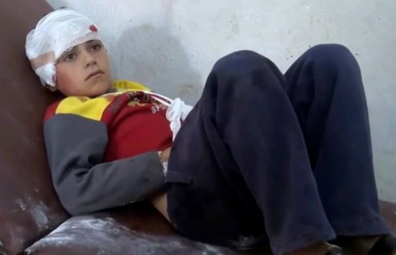 ސީރިއާގެ ސްކޫލަކަށް ދިން ވައިގެ ހަމަލާތަކުގައި ގިނަ އަދަދެއްގެ ކުޑަ ކުދިން ވަނީ މަރުވެފައި.