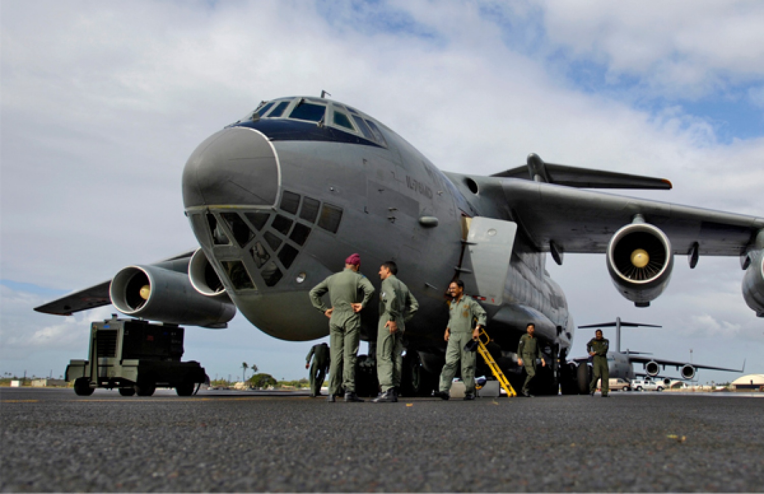 ނޮވެމްބަރު 3ގެ އުދުވާނީ ހަމަލާގައި ރާއްޖެ އަށް އެހީތެރިވުމަށް އިންޑިއާ ސިފައިން ދަތުރުކުރި އިލްޔޫޝިން 76 މަރުކާގެ މަތިންދާބޯޓެއް ކައިރީގައި އިންޑިއާ ސިފައިން ހަރަކާތްތެރިވަނީ.