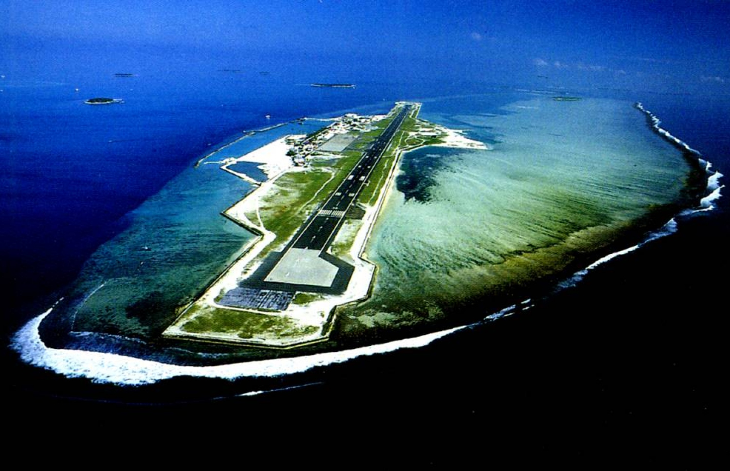 1980ގެ އަހަރުތަކުގައި ހުޅުލޭ އެއާޕޯޓް އޮތް ގޮތް.