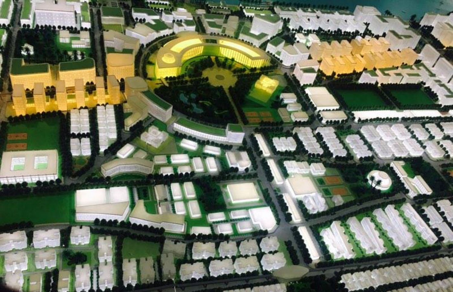 އެޗްޑީސީގެ އެގްޒިބިޝަން ސެންޓަރުގައި ހުރި ހުޅުމާލެ މާސްޓާ ޕްލޭންގެ މޮޑެލް.--- ފޮޓޯ: މިހާރު