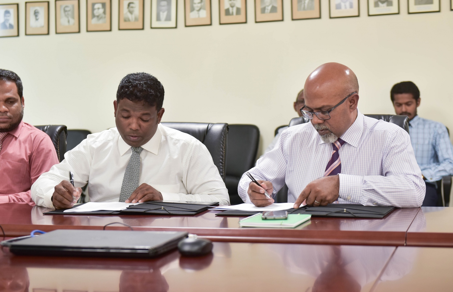 ހުޅުމާލޭގެ ފަރީދިއްޔާ ސްކޫލް، ކޮލިޓޭޓާ ހަވާލުކުރުމުގެ އެއްބަސްވުމުގައި ސޮއިކުރެއްވުމަށް ފަހު، އެއްބަސްވުން ބަދަލުކުރައްވަނީ.---މިހާރު ފައިލް ފޮޓޯ