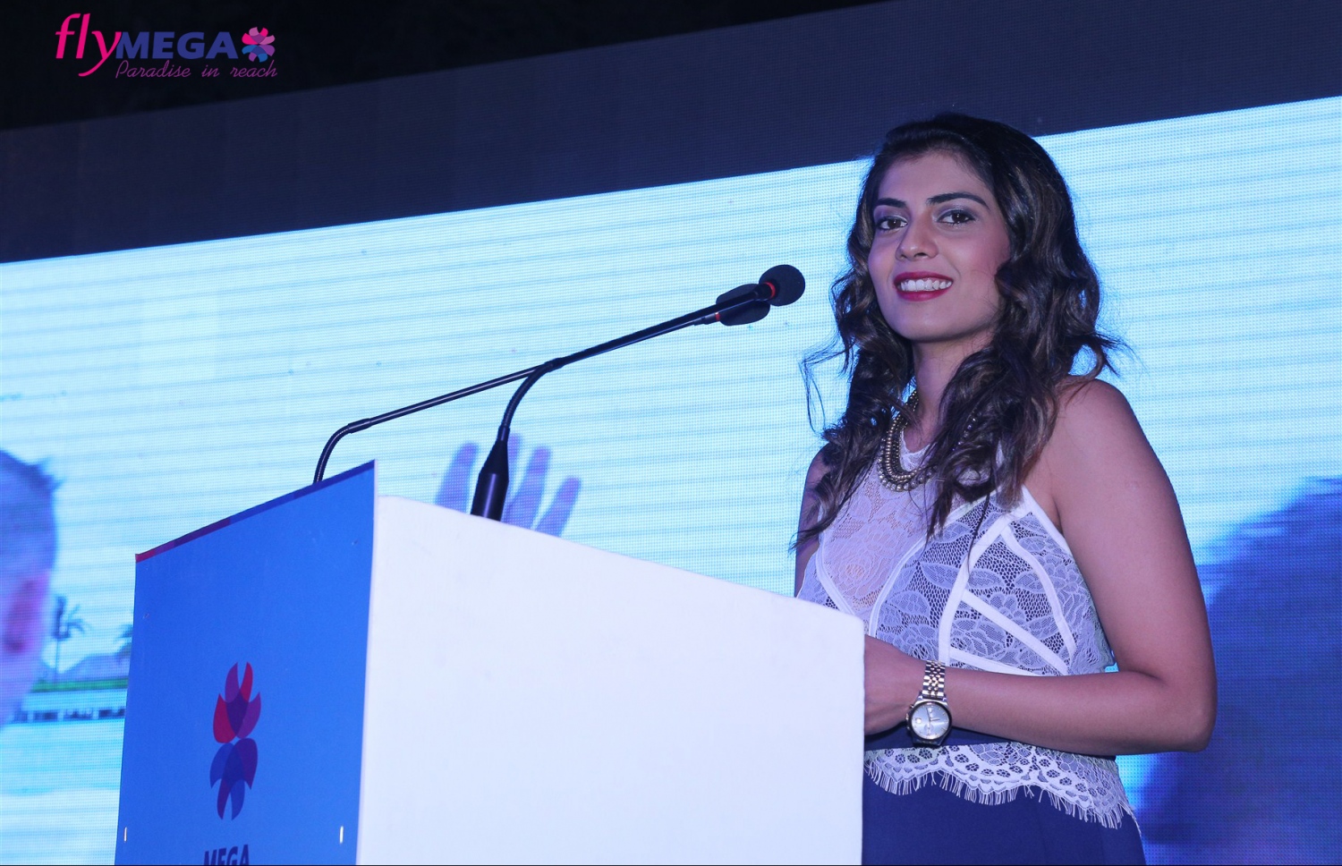 ނިއު ދިއްލީ، އިންޑިއާ: ނޮވެމްބަރު 24، 2016- ރާއްޖޭގެ މެގަ މޯލްޑިވްސް އިން އިންޑިއާ އަށް ދަތުރުތައް ފެށުން ފާހަގަކުރުމަށް ނިއު ދިއްލީގައި ބޭއްވި ހަފުލާގެ ތެރެއިން.-- ފޮޓޯ: މެގަ މޯލްޑިވްސް