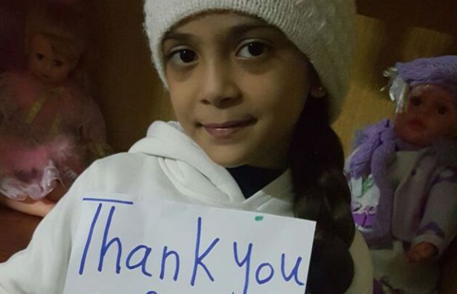 ސީރިއާގެ ހަލަބުގެ ހާލަތު ބަޔާންކޮށްދޭން ޓްވީޓް ކުރާ ހަތް އަހަރުގެ ބަނާ.