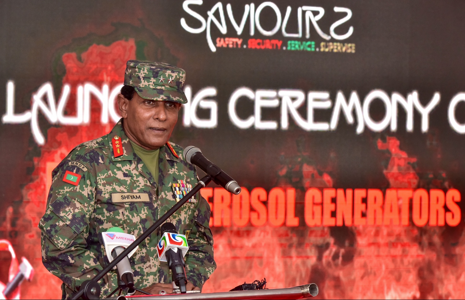 "ޑީއެސްޕީއޭ 5" ރާއްޖެ އަށް ތައާރަފް ކުރުމަށް މިއަދު ބޭއްވި ރަސްމިއްޔާތުގައި މޭޖަ ޖެނެރަލް ޝިޔާމް ވާހަކަ ދައްކަވަނީ.-- ފޮޓޯ: ނިޝާން އަލީ/ މިހާރު