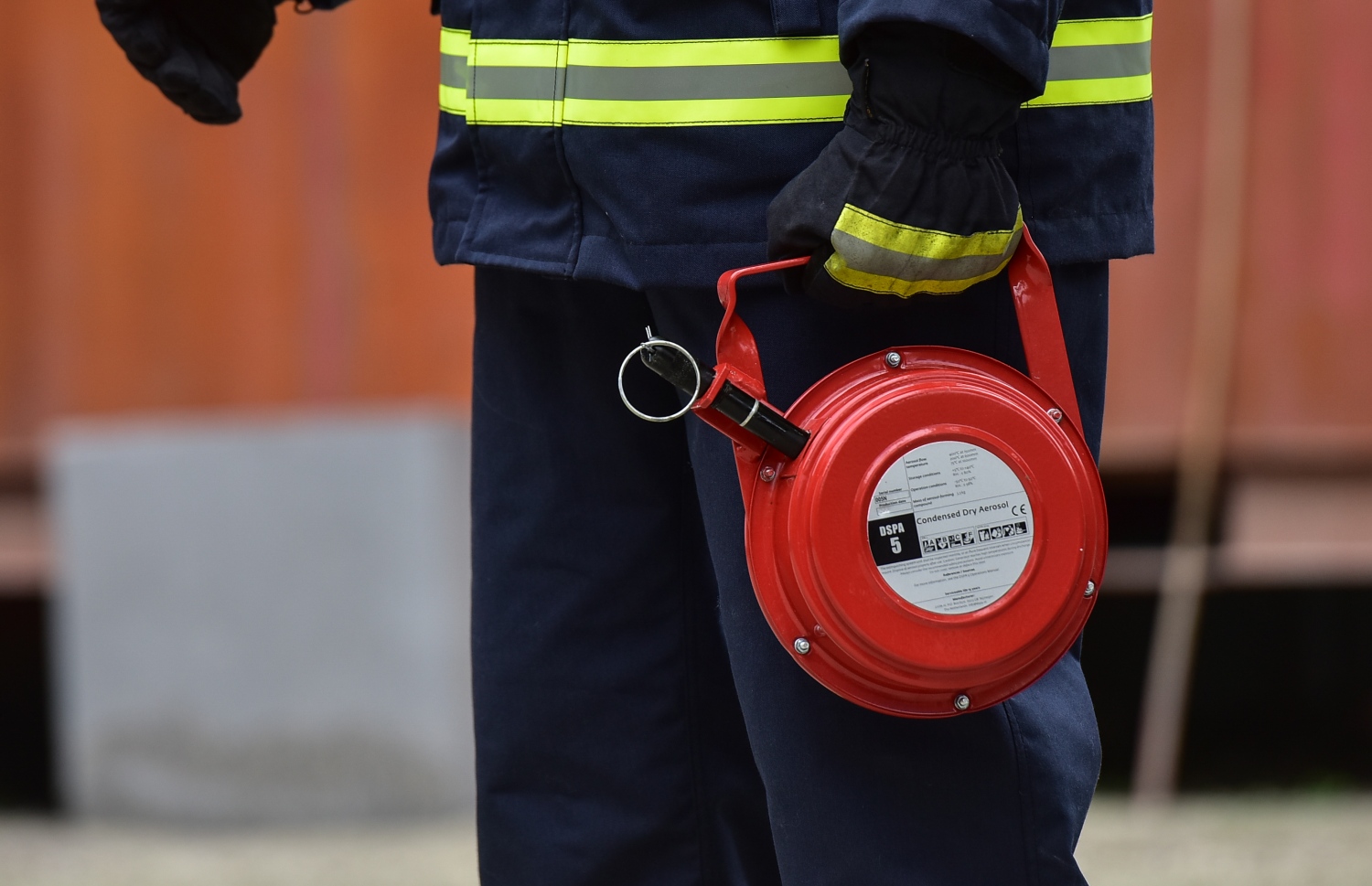 "ޑީއެސްޕީއޭ 5" ބޭނުންކޮށްގެން އަލިފާން ނިއްވާ ގޮތް އެމްއެންޑީއެފްގެ ފަޔަ ފައިޓަރުން މިއަދު ދައްކާލަނީ.-- ފޮޓޯ: ނިޝާން އަލީ/ މިހާރު