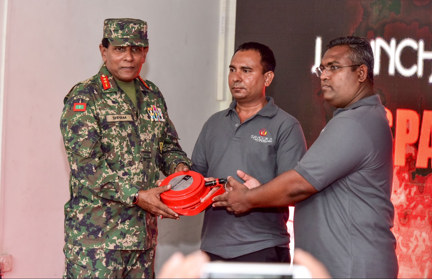 ސޭވިއާސް އިން އެމްއެންޑީއެފް އަށް ހަދިޔާކުރި "ޑީއެސްޕީއޭ 5"އާ ޝިޔާމް މިއަދު ހަވާލުވެވަޑައިގަންނަވަނީ.-- ފޮޓޯ: ނިޝާން އަލީ/ މިހާރު