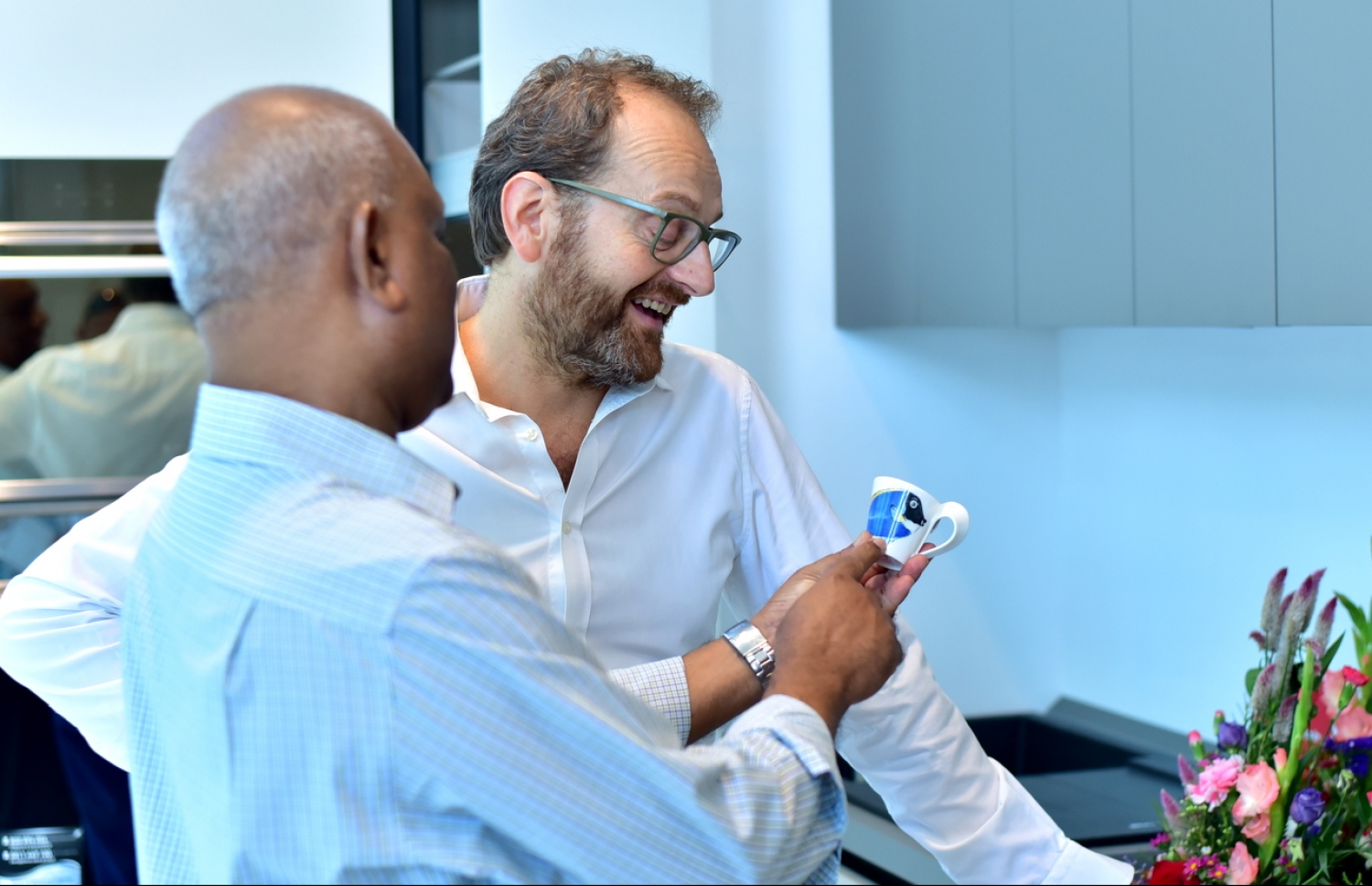 ސްކަވޯލީނީގެ އުފެއްދުންތަކާ ގުޅޭ ގޮތުން އެ ކުންފުނީގެ އެކްސްޕޯޓް ސޭލްސް ޑިރެކްޓަރު ރޮބާޓޯ ގްރަމަޗިއޯނީ މިއަދު މައުލޫމާތު ދެއްވަނީ.-- ފޮޓޯ: ހުސެން ޝަޔާހު/ މިހާރު