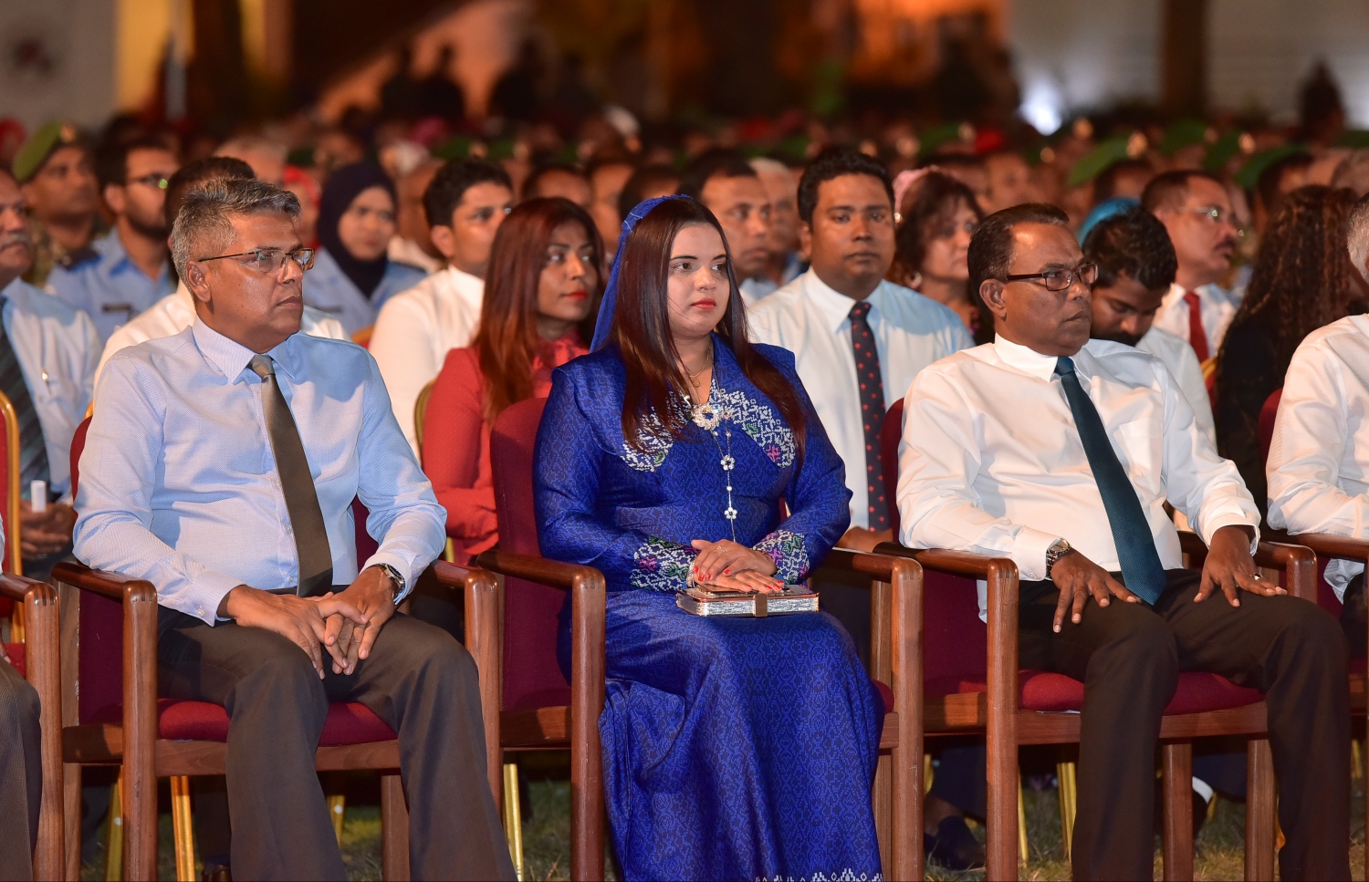 މާލެ: ޖެނުއަރީ 10، 2017- ރާއްޖެ އިސްލާމްވި ދުވަހުގެ މުނާސަބަތުގައި ބޭއްވި ޖަލްސާގައި، ޔޫތު މިނިސްޓަރު އިރުތިޝާމް އާދަމާއި ރައްޔިތުން މަޖިލީހުގެ ނައިބު ރައީސް މޫސާ މަނިކު އަދި ފޮނަދޫ ދާއިރާގެ މެމްބަރު އަބްދުއްރަހީމް އަބްދުﷲ ބައިވެރިވެވަޑައިގަންނަވަނީ.---ފޮޓޯ: ނިޝާން އަލީ/މިހާރު