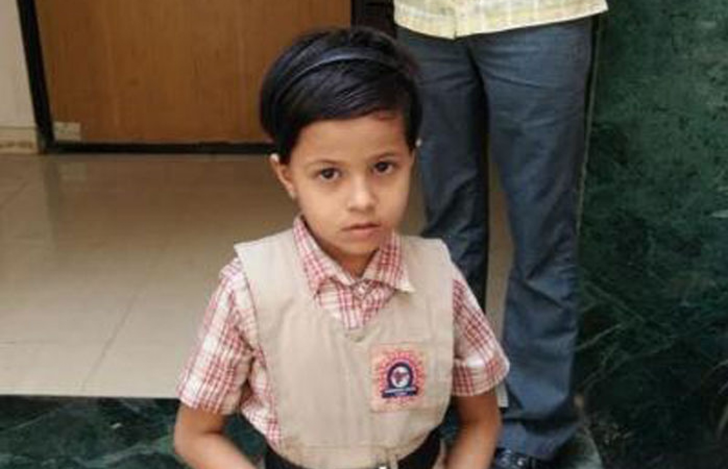 ޓީޗަރުގެ އަނިޔާއާ ކުރިމަތިވި ހަ އަހަރުގެ ޕްރާޗީ