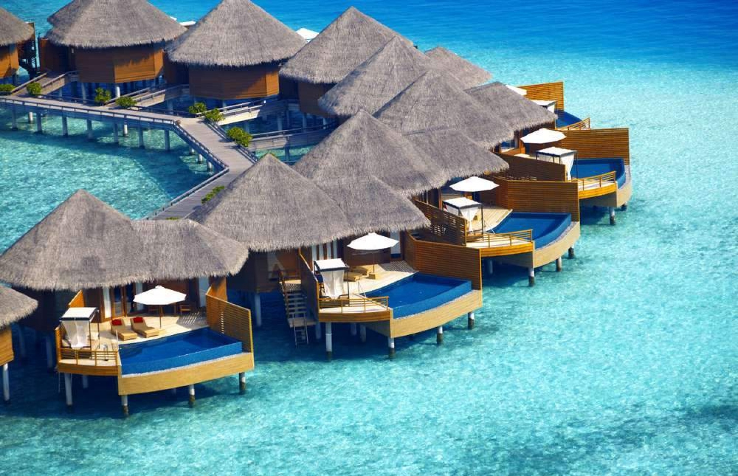 ރާއްޖޭގެ ހިތްގައިމު ރިސޯޓެއް: ޓޫރިޒަމް އިންޑަސްޓްރީއަށް މިދިޔަ އަހަރު ދިމާވި ގޮންޖެހުންތަކާ މެދު މަޓީގެ ކަންބޮޑުވުން އާއްމުކޮށްފައެއް ނުވޭ.