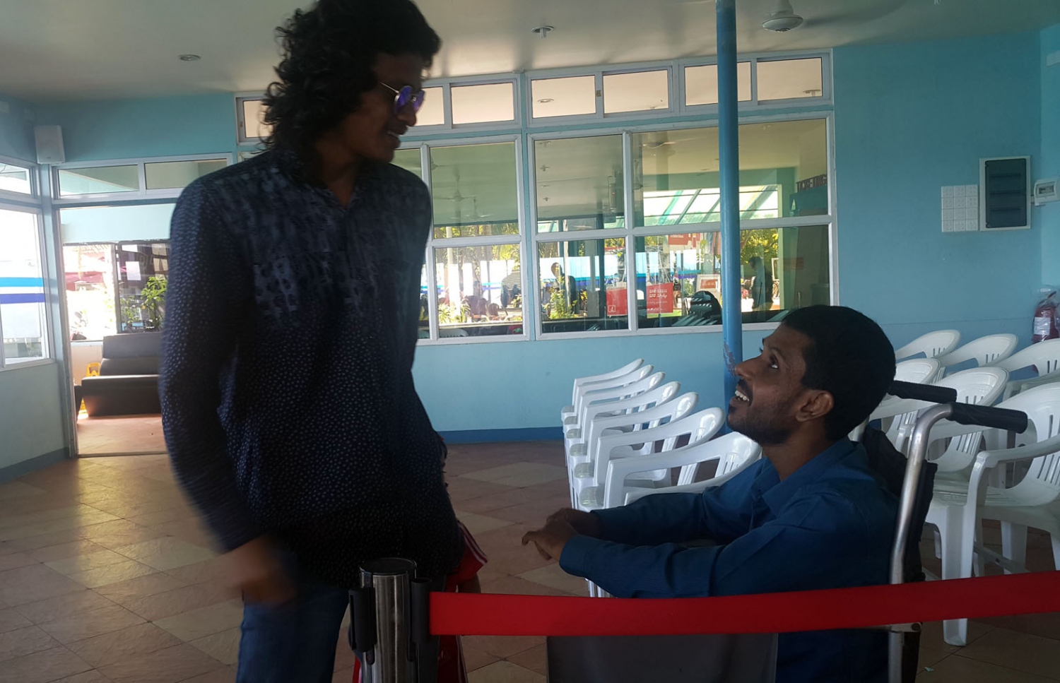 މިރްޒާ (ކ)، ވިލިމާލޭ ފެރީ ޓާމިނަލްގައި އިއްޔެ މަސައްކަތް ކުރަނީ. --ފޮޓޯ އަހްމަދު އަބްދުﷲ ސައީދު/މިހާރު