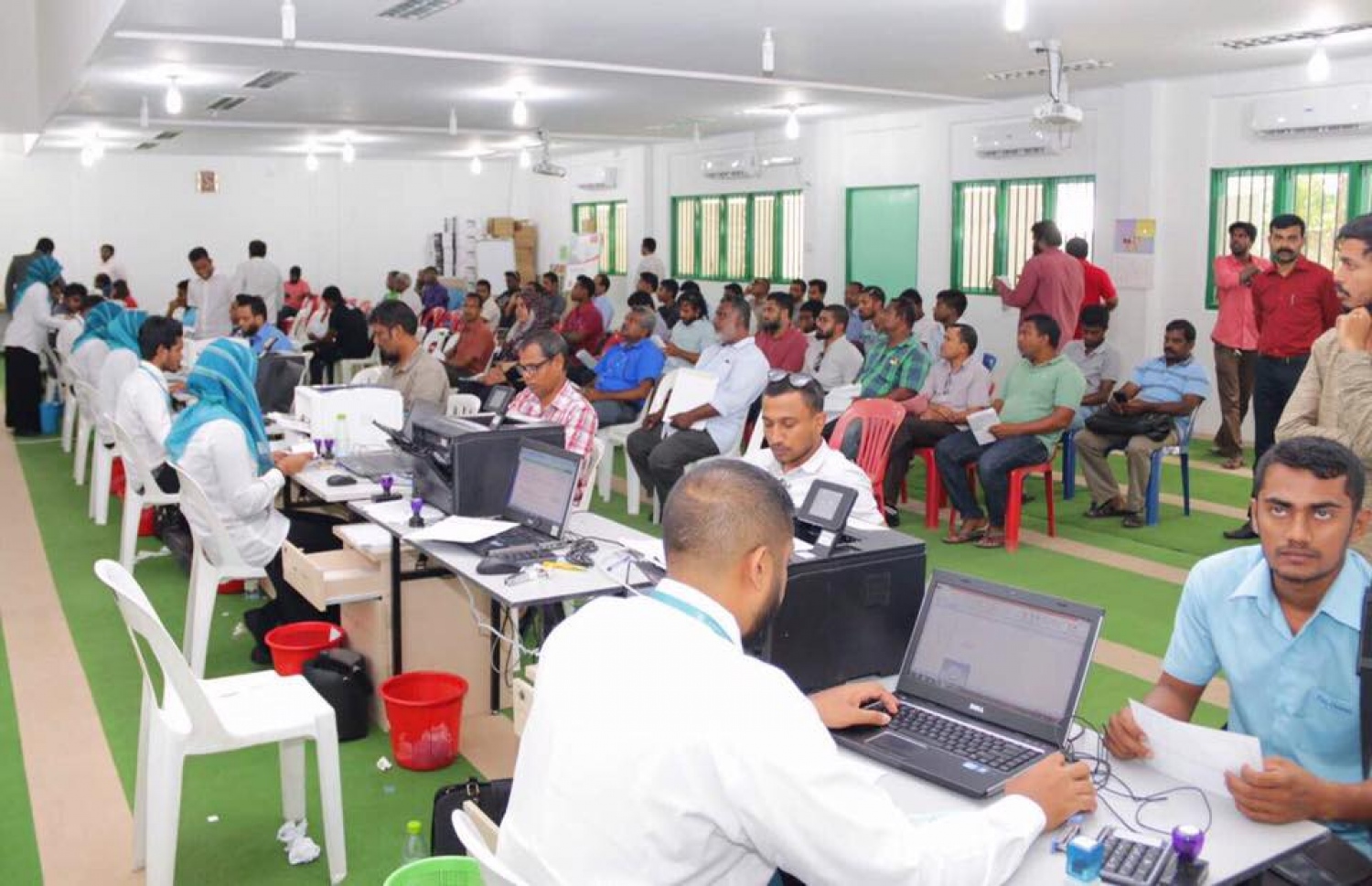 އާންމުން މީރާ އަށް ޓެކްސް ދައްކަނީ: ގައުމަށް ލިބޭ އާމްދަނީގެ ބޮޑު ބަޔަކީ ޓެކްސް ފައިސާ -- ފައިލް ފޮޓޯ: މިހާރު